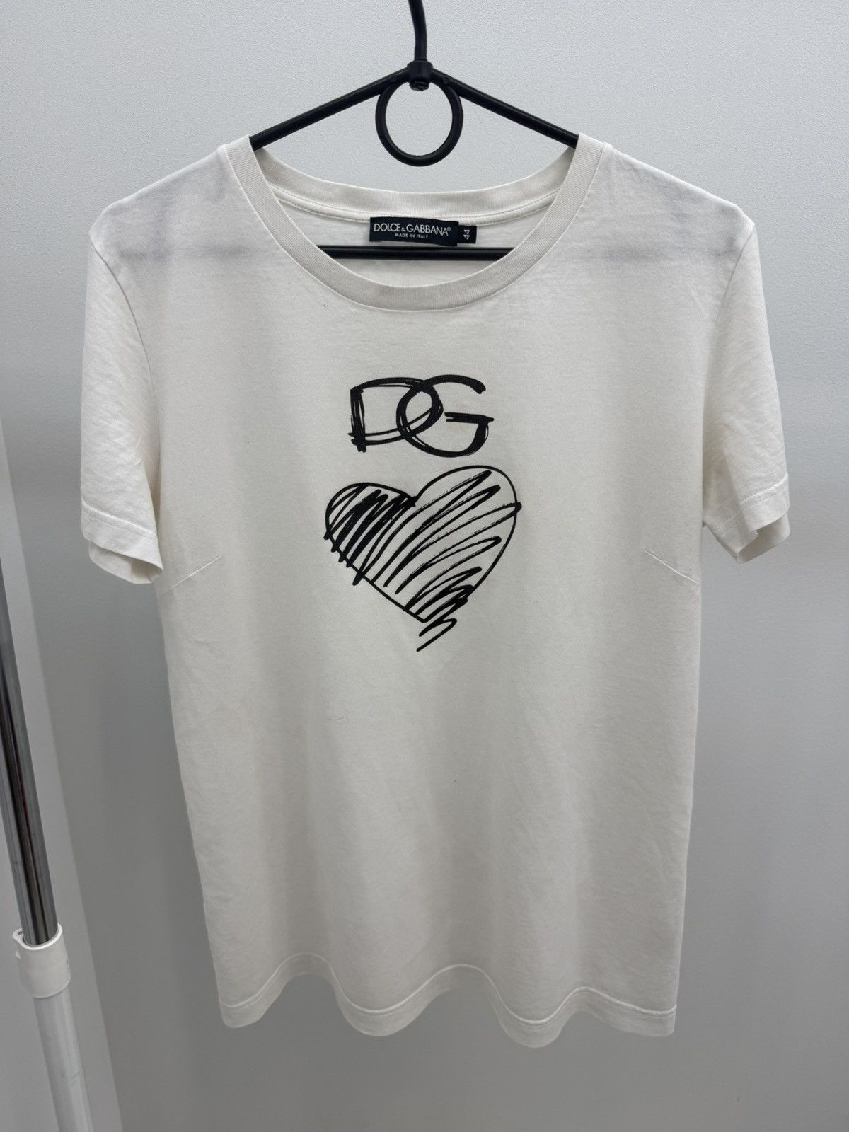 Dolce & Gabbana Dolce & Gabbana DG Heart Logo Printed Cotton T-shirt Tee Size M / US 6-8 / IT 42-44 - 1 Thumbnail