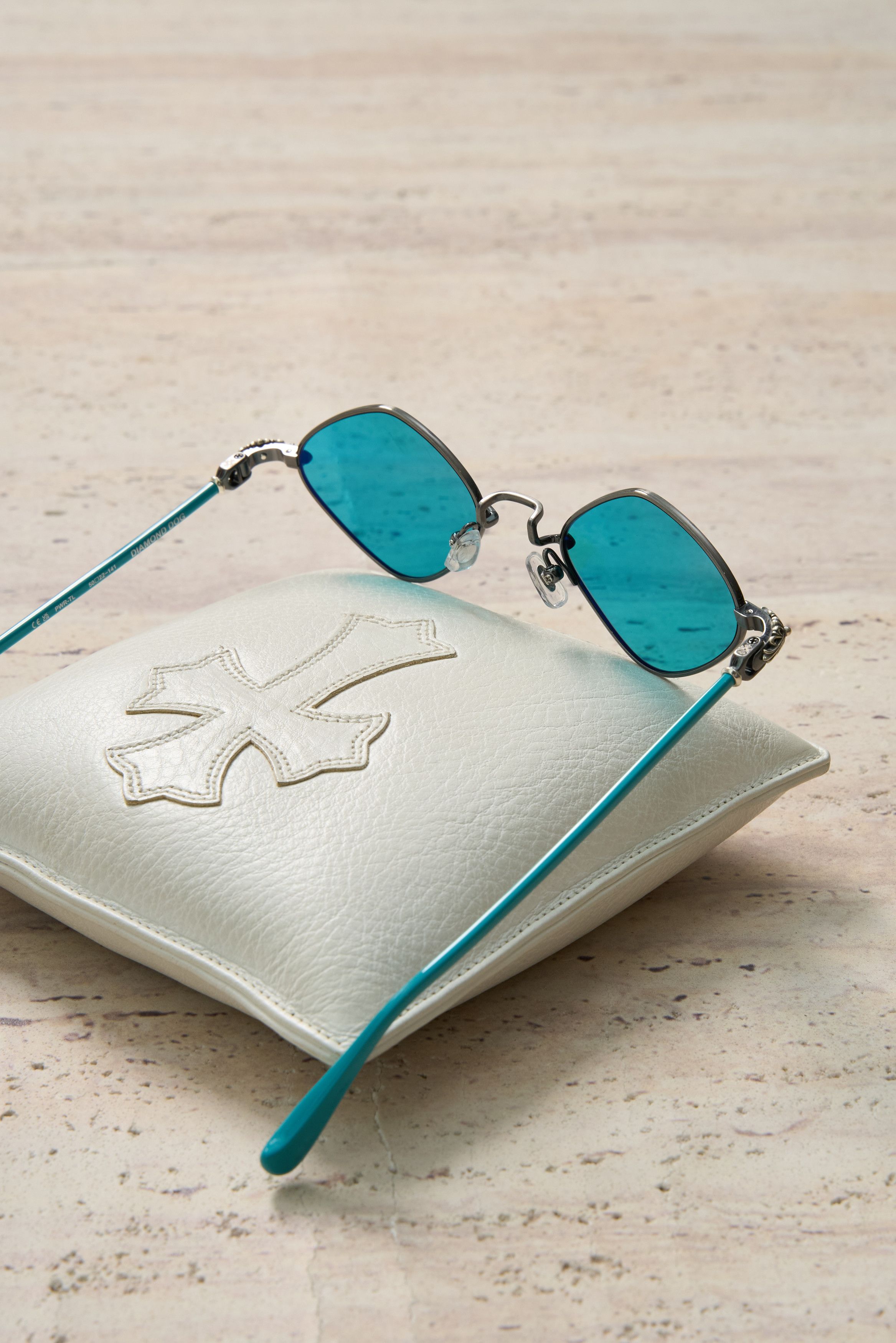 Chrome Hearts CHROME HEARTS DIAMOND DOG Pewter-Teal Size ONE SIZE - 6 Thumbnail