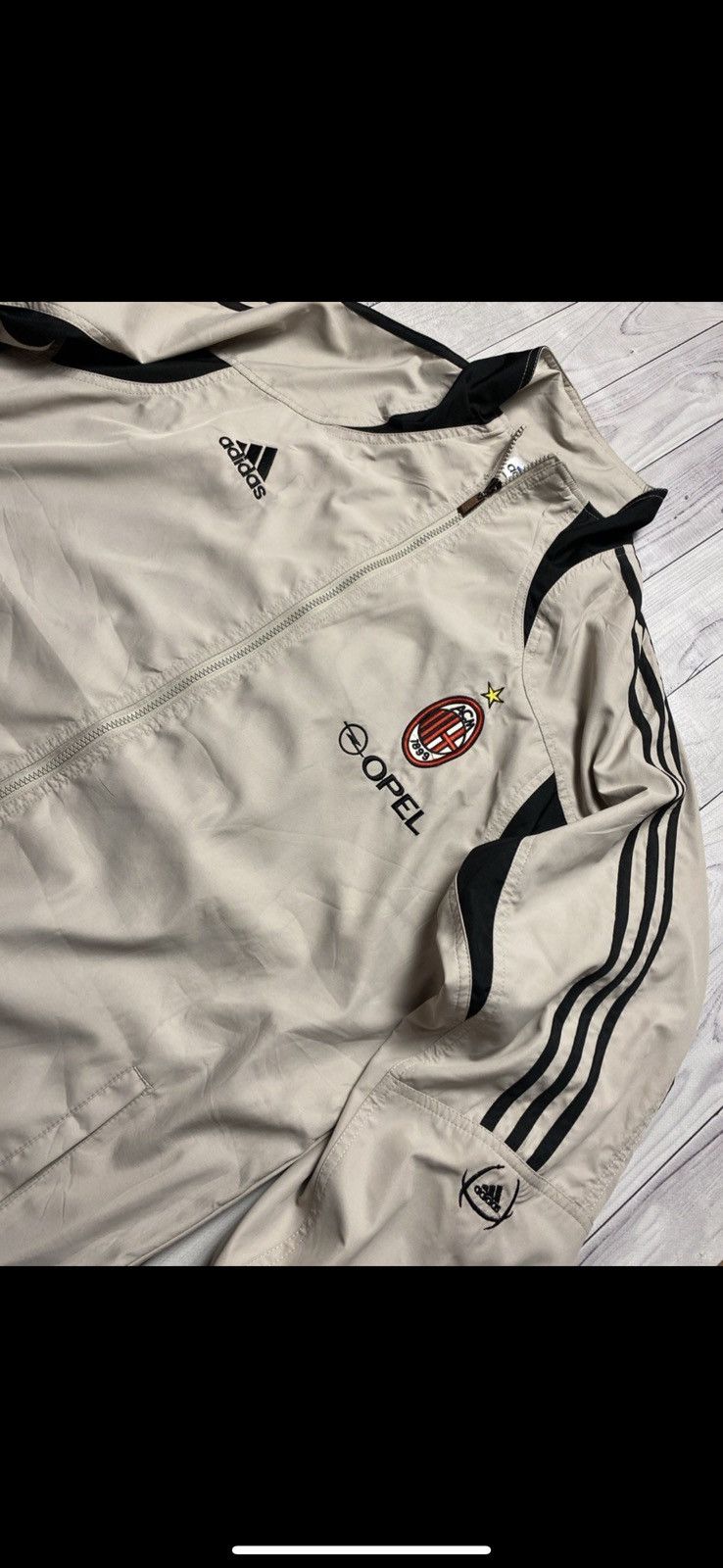 Adidas Vintage AC Milan soccer jacket size Xl Opel big logo beige Size US XL / EU 56 / 4 - 3 Thumbnail