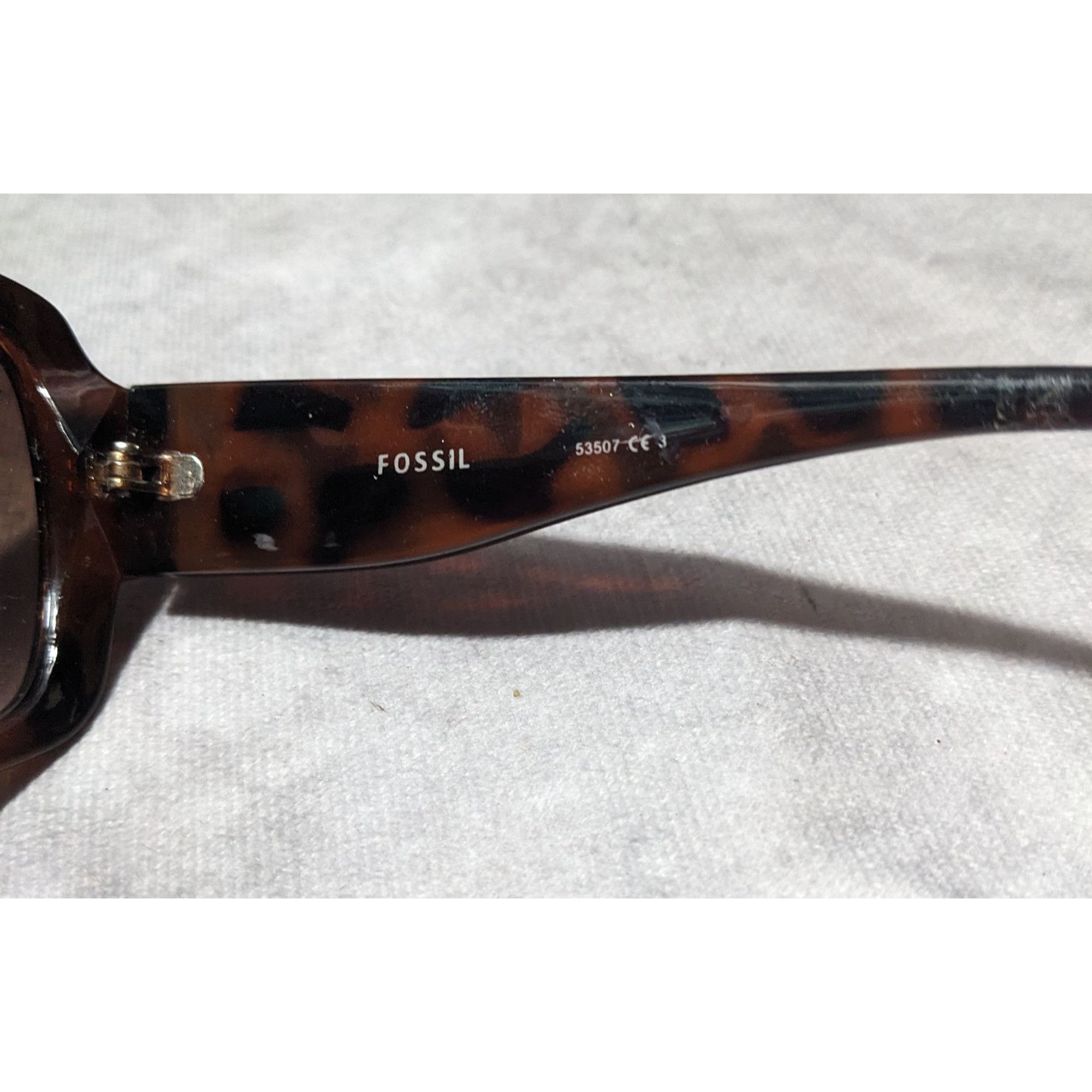 Fossil Retro 90s Fossil Brown Tortoise Sunglasses Size ONE SIZE - 6 Thumbnail