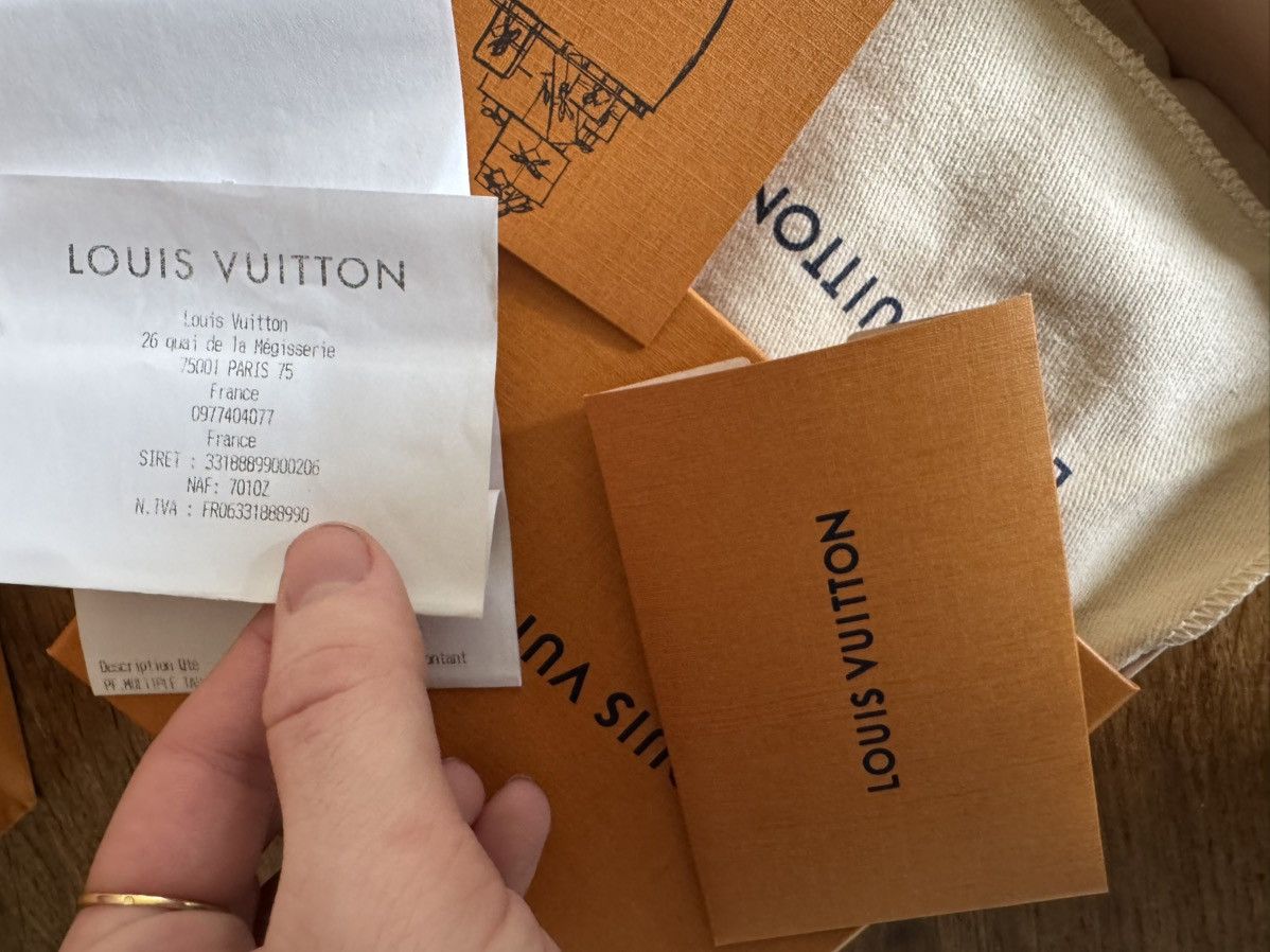 Louis Vuitton × Pharrell Louis Vuitton Pharrel Tiffany blue Wallet 100% leather Size ONE SIZE - 10 Thumbnail
