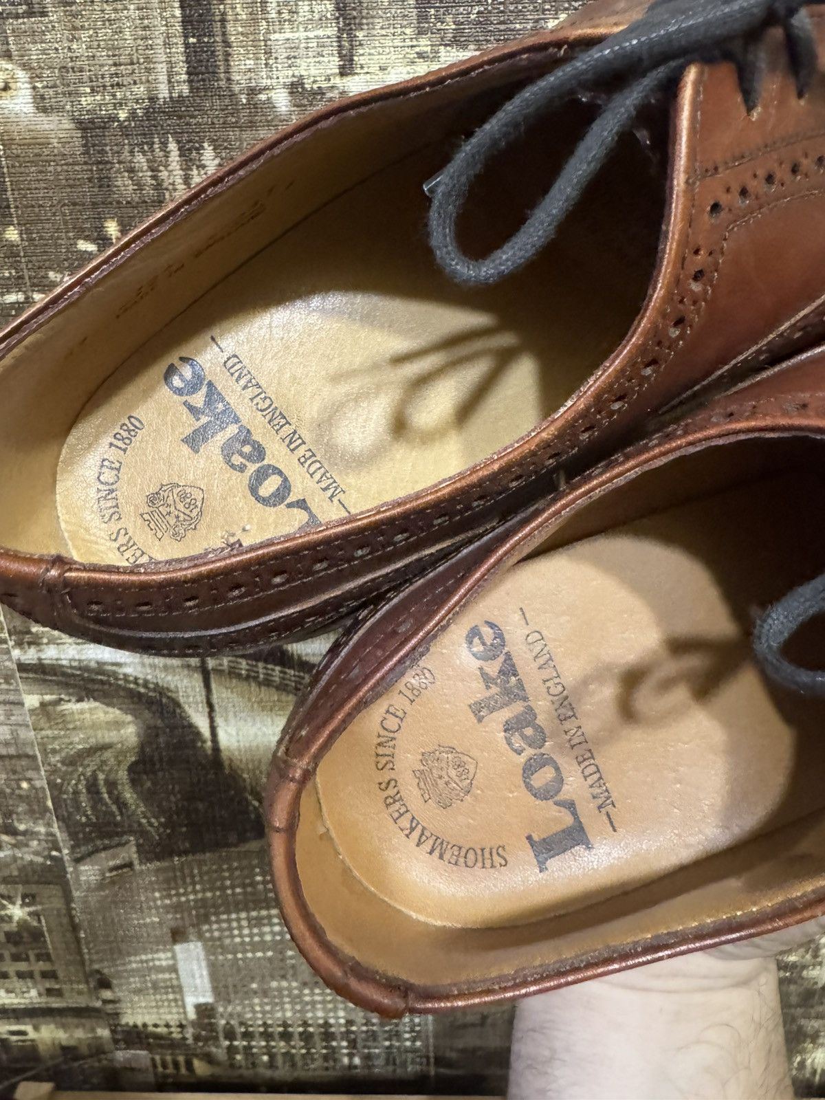 Loake Loake Brown Leather Derby Brogue Shoes Mens UK 8 Size US 8 / EU 41 - 8 Thumbnail