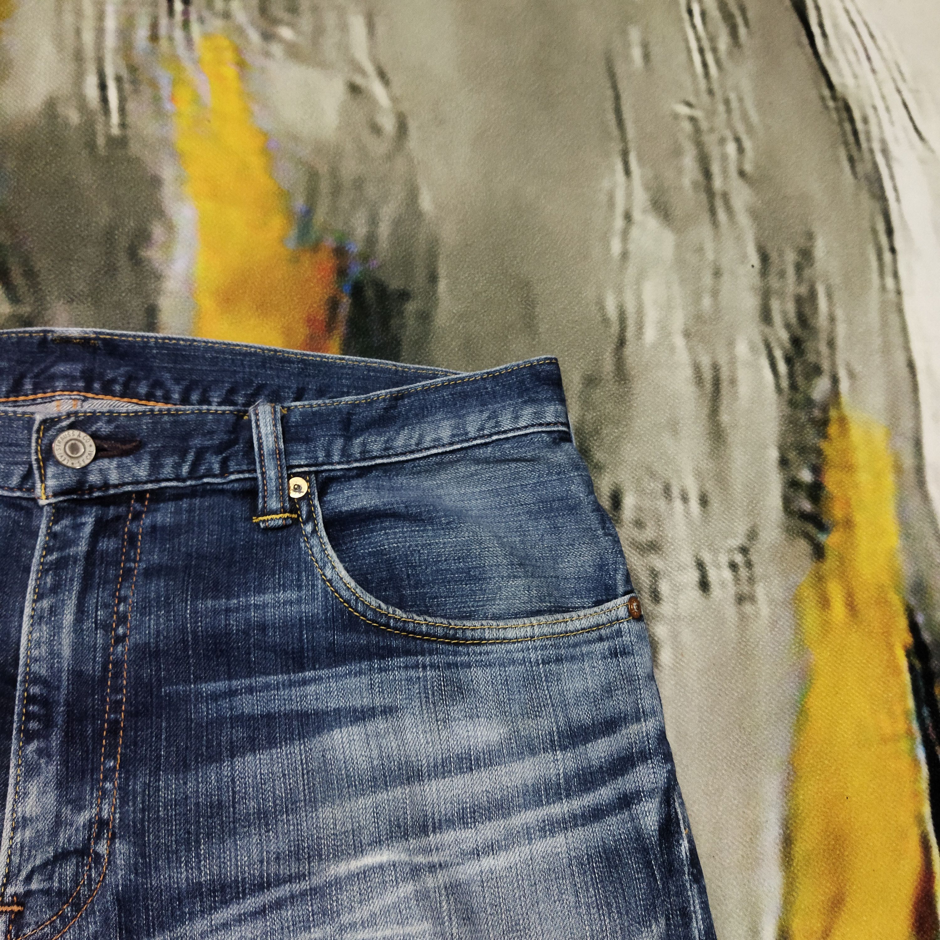 Levi's × Vintage VINTAGE LEVIS 551 DISTRESSED FADED BLUE Size US 36 / EU 52 - 5 Thumbnail