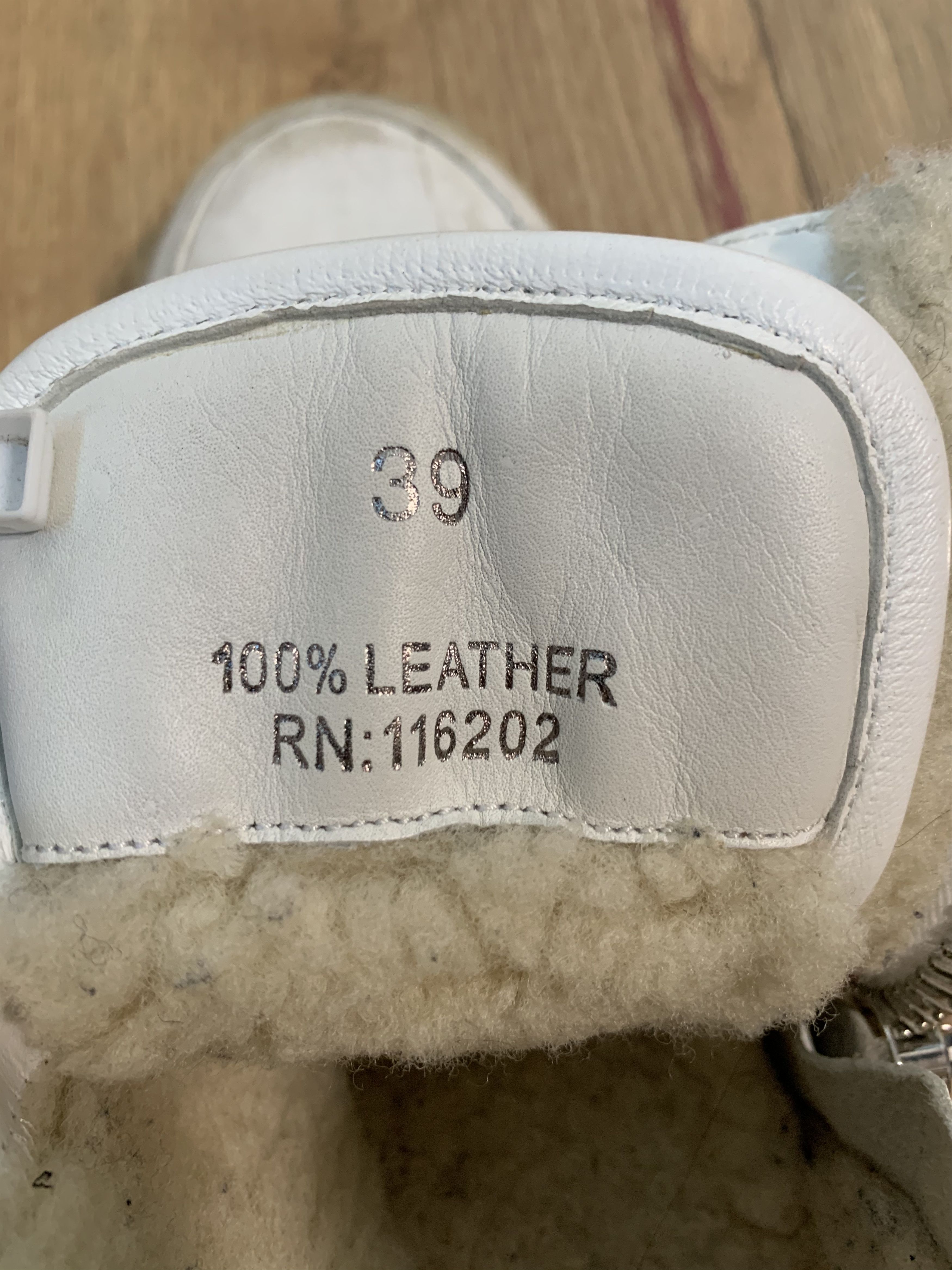 Zadig & Voltaire Zadig Voltaire hi-top sheepskin distressed sneakers Size US 6 / EU 39 - 2 Thumbnail