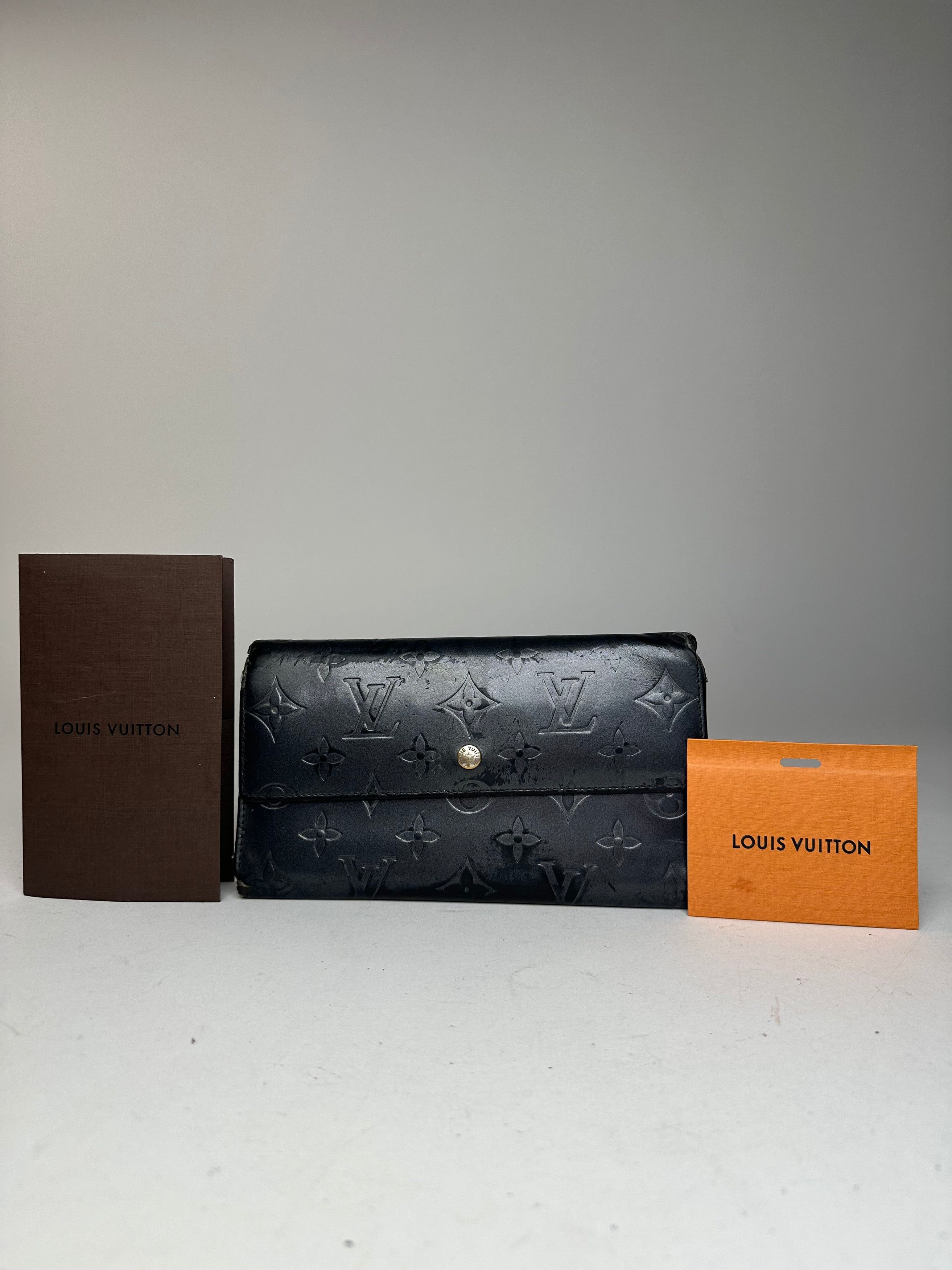 Louis Vuitton Vintage Vernis Leather Long Wallet Black Size ONE SIZE - 1 Thumbnail