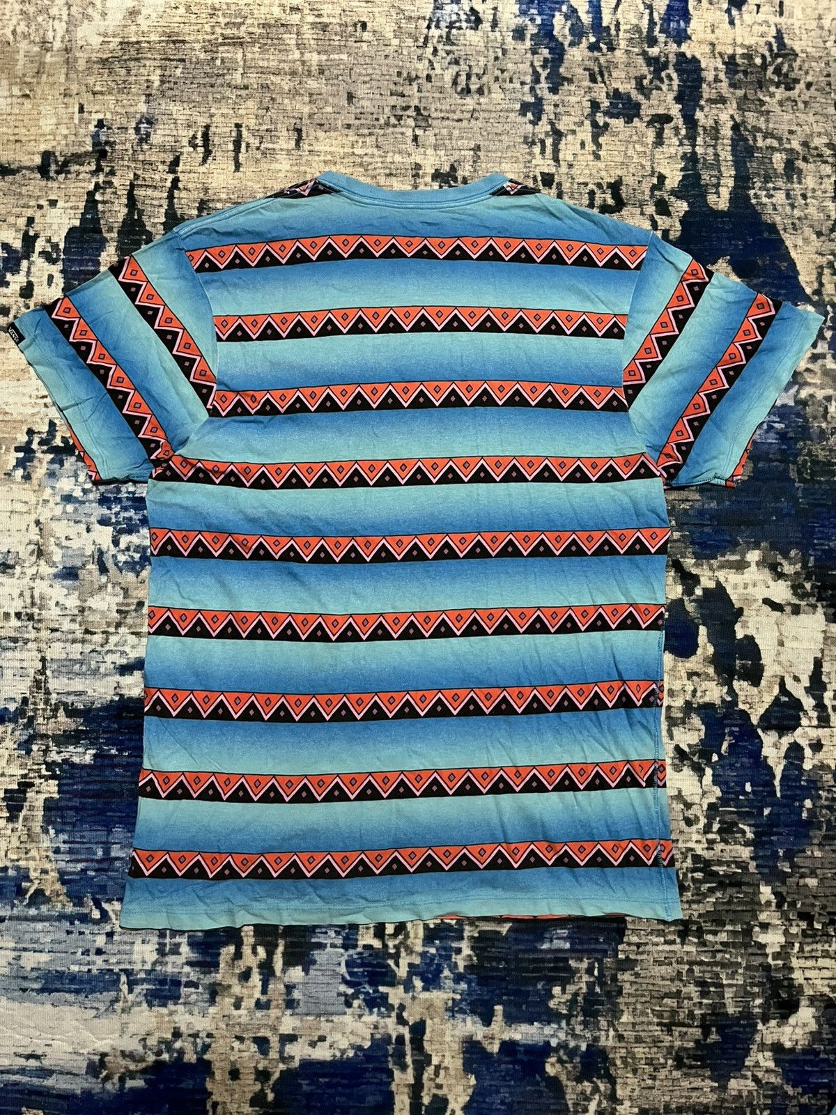 Vans 🔥Vans Stripe Native Design Tee Size US M / EU 48-50 / 2 - 2 Thumbnail