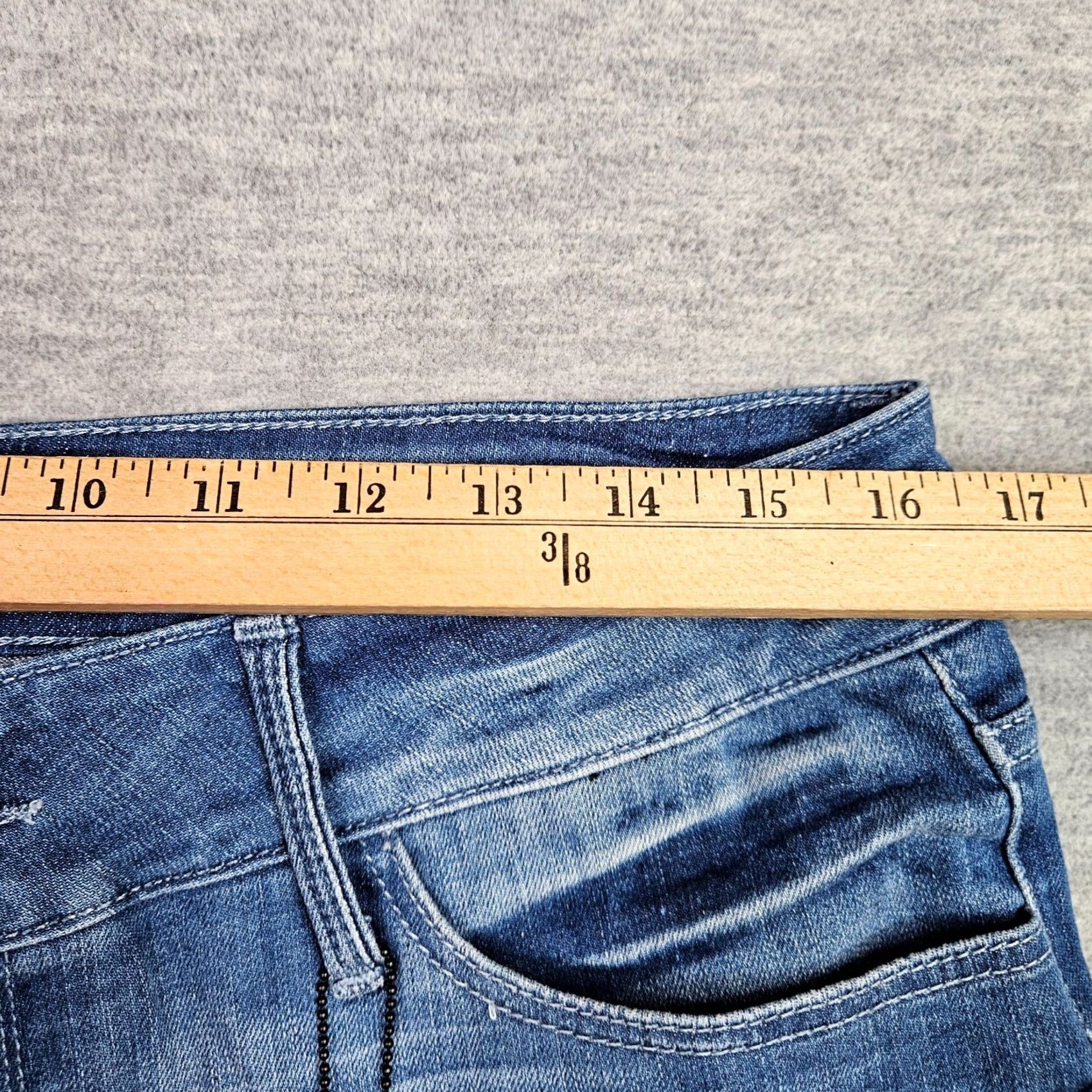 Denime Black Orchid Denim Shorts Women Mid Rise Distressed Frayed Hem Blue NWT Sz 31 Size 24" / US 00 / IT 34 - 5 Thumbnail