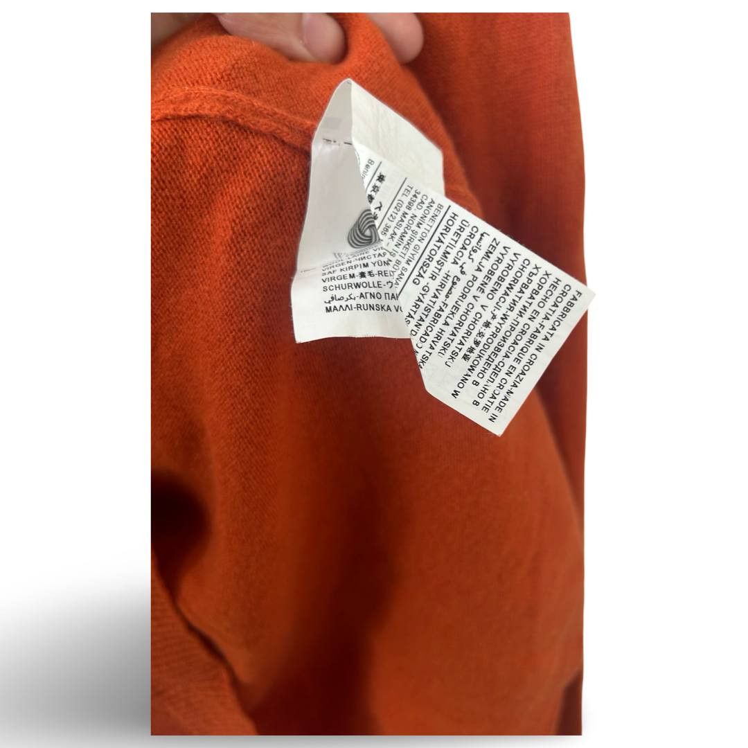 United Colors Of Benetton Benetton wool v neck sweater #157 Size M / US 6-8 / IT 42-44 - 3 Thumbnail