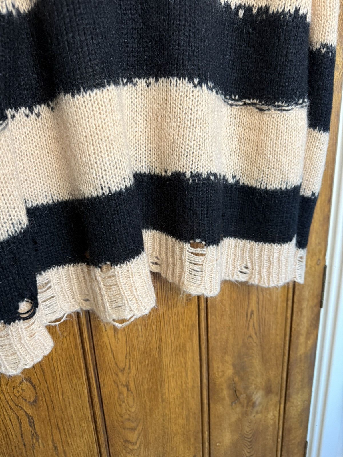 Acne Studios Acne Studios mohair knit sweater distressed grail Size US L / EU 52-54 / 3 - 11 Thumbnail