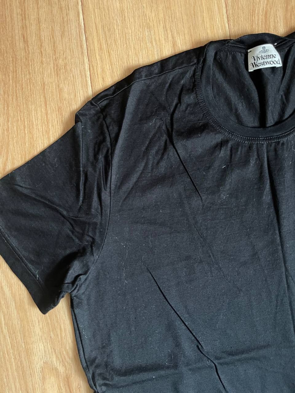 Vintage × Vivienne Westwood Vivienne Westwood T Shirt Mini Orb Logo Luxury Style Italy Size L / US 10 / IT 46 - 6 Thumbnail