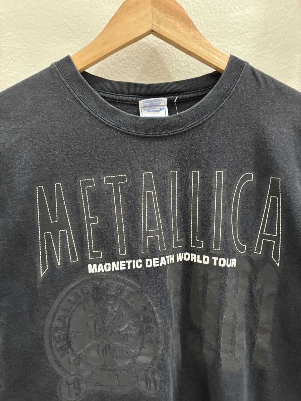 Band Tees Vtg Y2K Metallica band tee Size US L / EU 52-54 / 3 - 3 Thumbnail