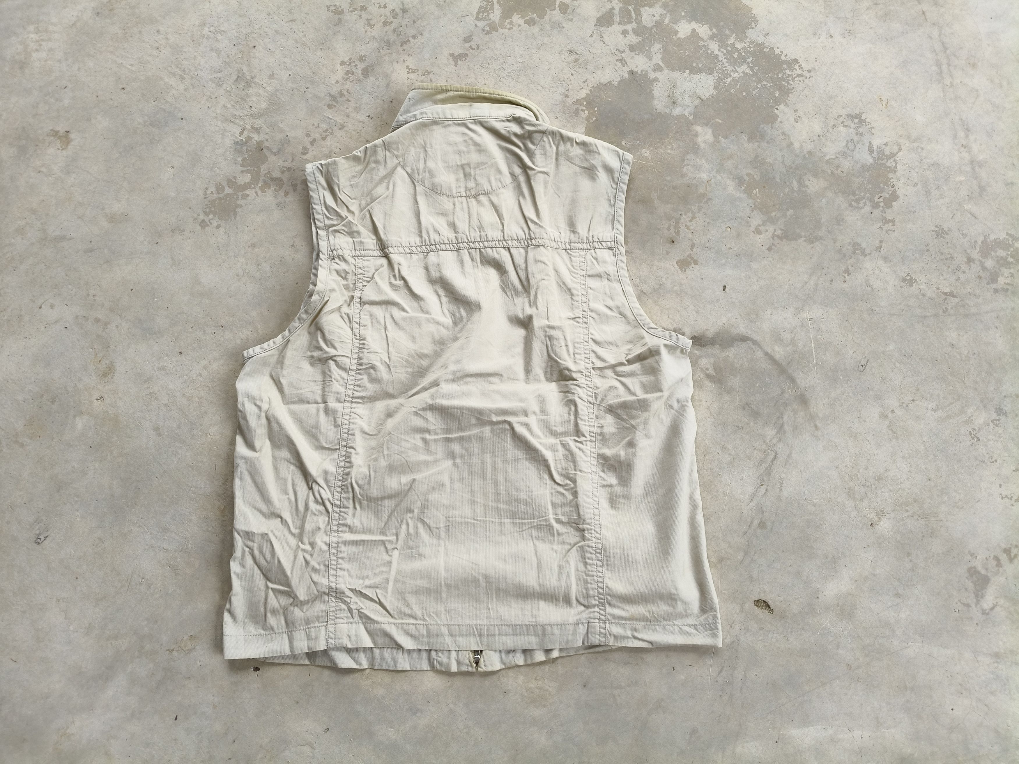 Japanese Brand Vest Crocodile 3 pocket Size US M / EU 48-50 / 2 - 4 Thumbnail