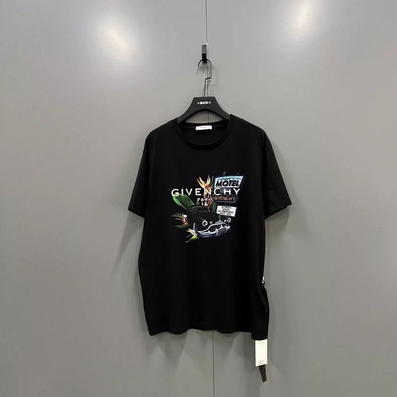 Givenchy Givenchy Black Racing Logo Short Sleeve 2506-Nextarrow Size US XL / EU 56 / 4 - 1 Thumbnail