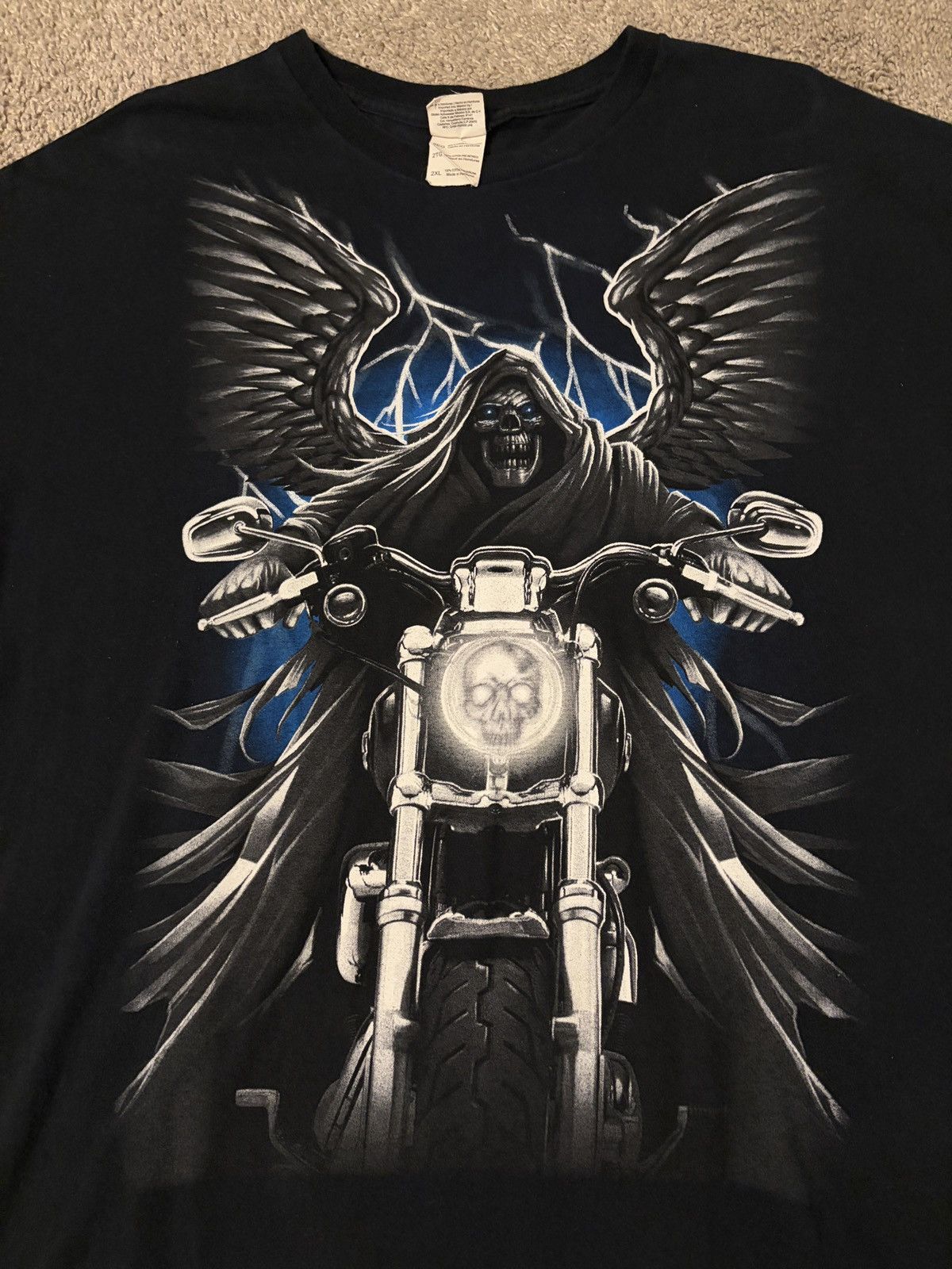 Gildan Vintage Y2K Biker Skull Wings Graphic T Shirt Men’s Size XXL Size US XXL / EU 58 / 5 - 2 Thumbnail