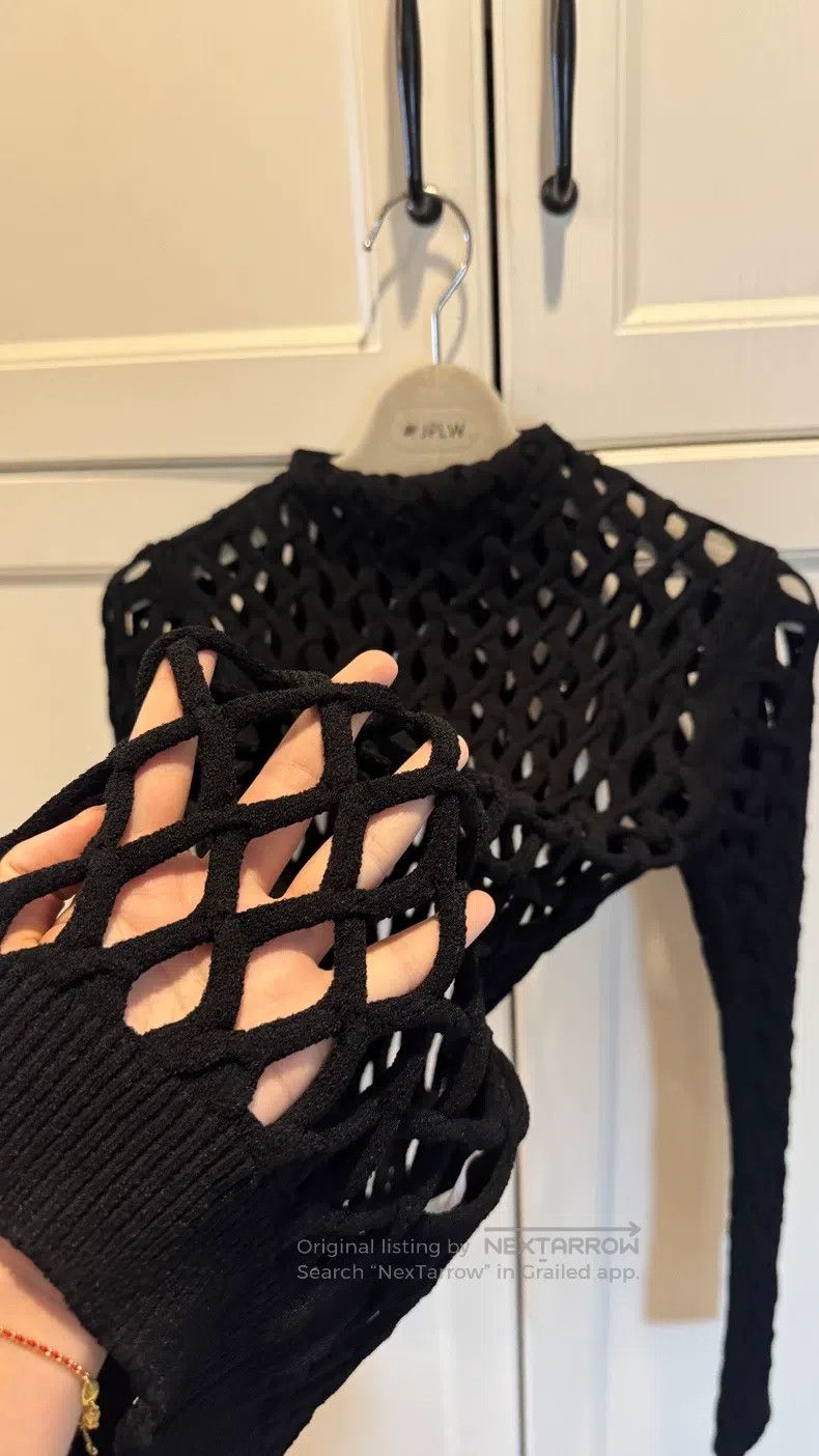 Valentino Valentino Blended pullover slim-fitting knitwear Size M / US 6-8 / IT 42-44 - 5 Thumbnail