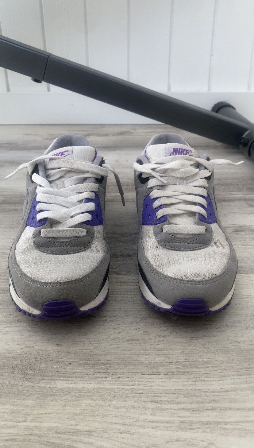 Nike Air Max 90 Size US 8.5 / EU 41-42 - 4 Thumbnail