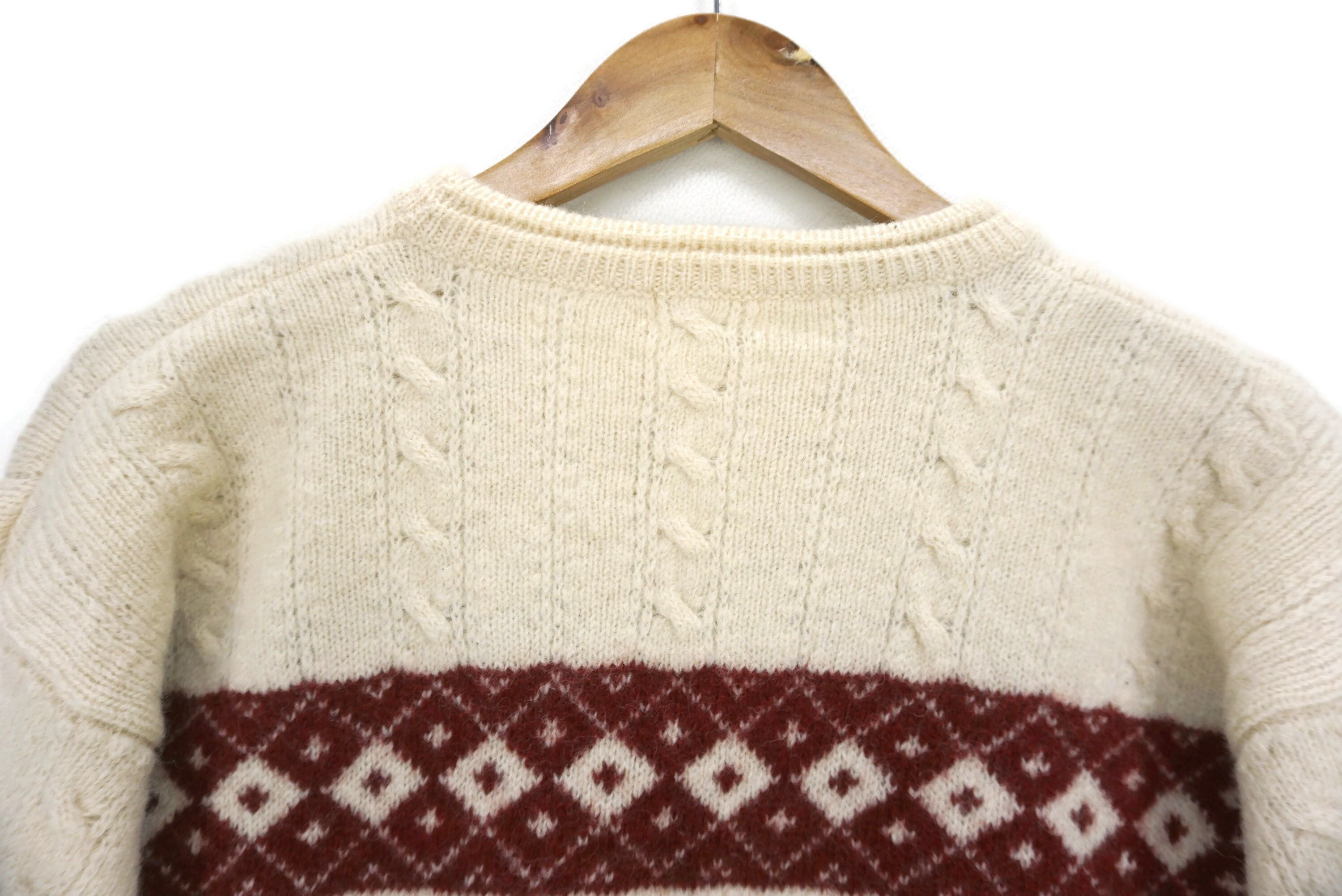 Japanese Brand Vintage ELLE Homme Isle Wool Crewneck Cable Knit Pullover Size US S / EU 44-46 / 1 - 9 Thumbnail