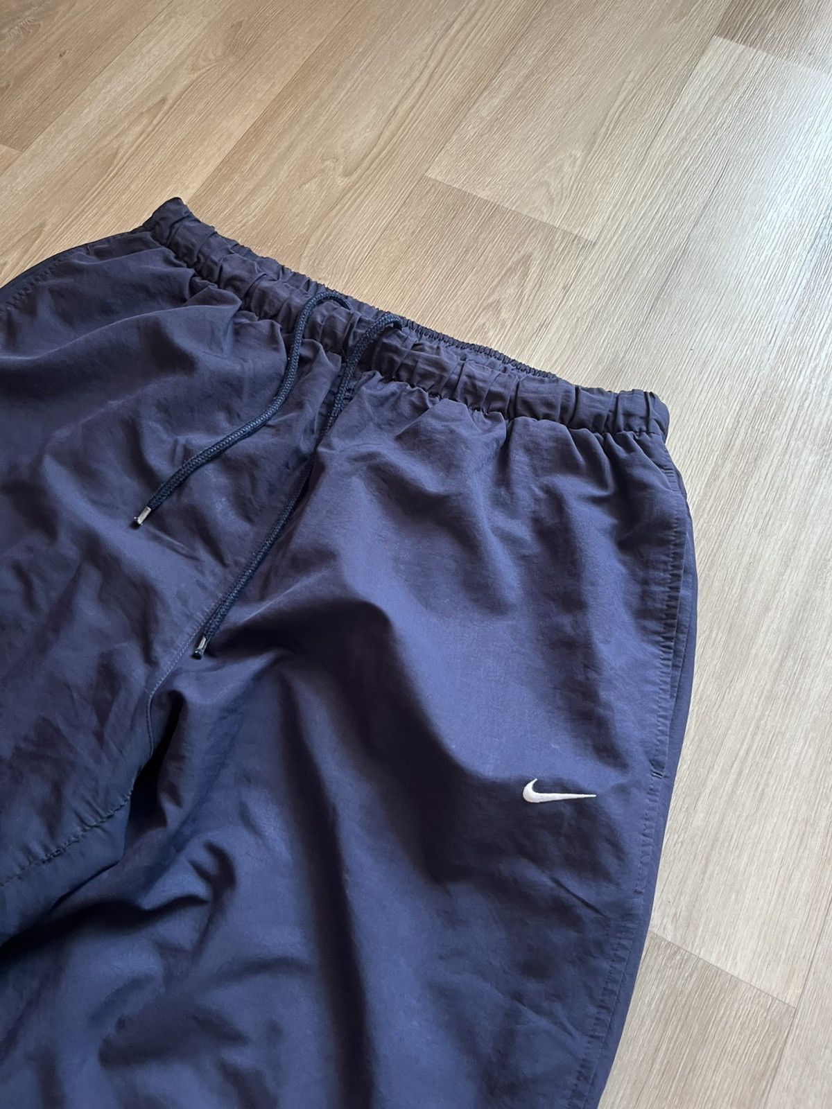 Nike BAGGY Vintage Nike Nylon Y2K Track Pants Size US 32 / EU 48 - 5 Thumbnail