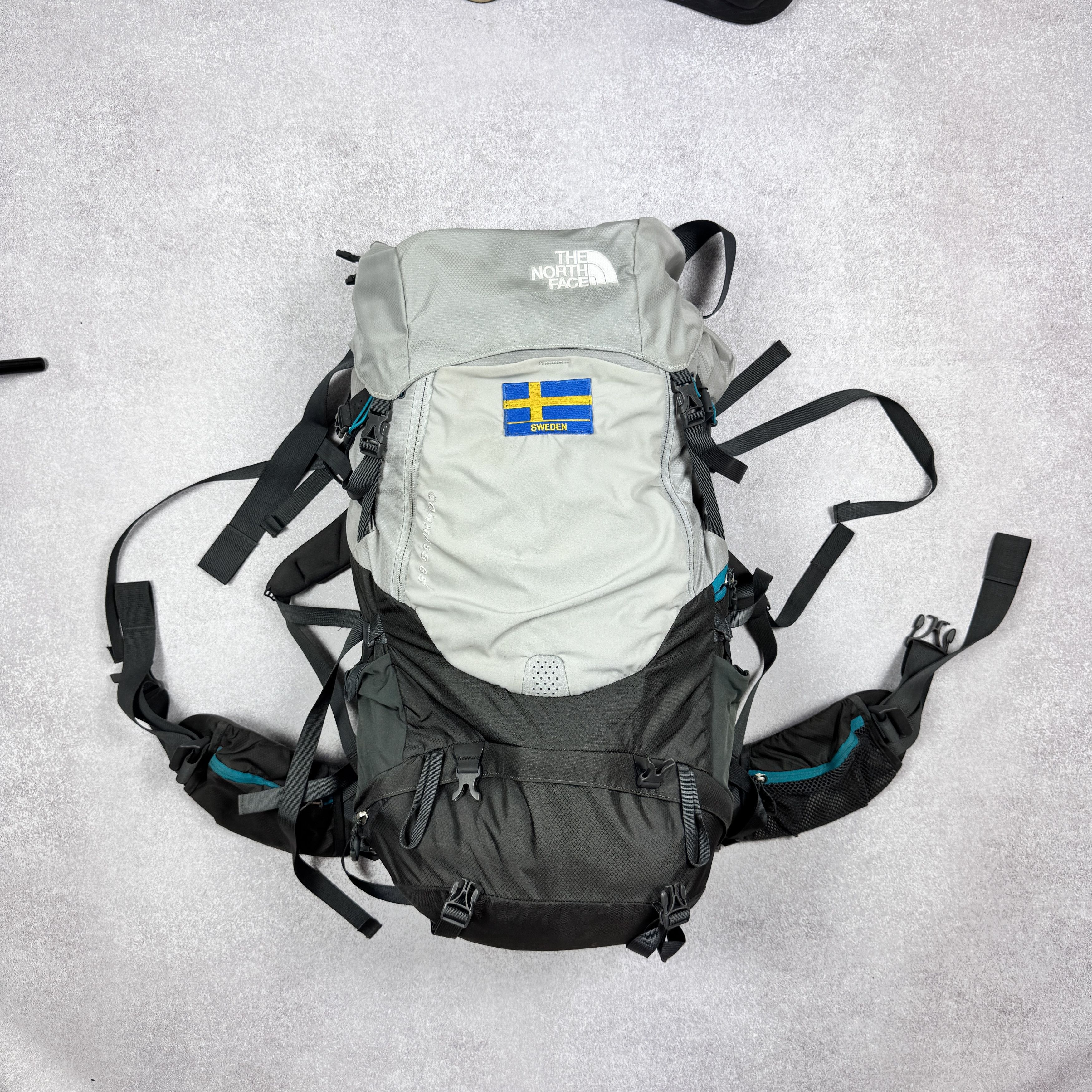 The North Face The North Face Conness 65 Hikking Backpack Gray Blue Size ONE SIZE - 1 Thumbnail
