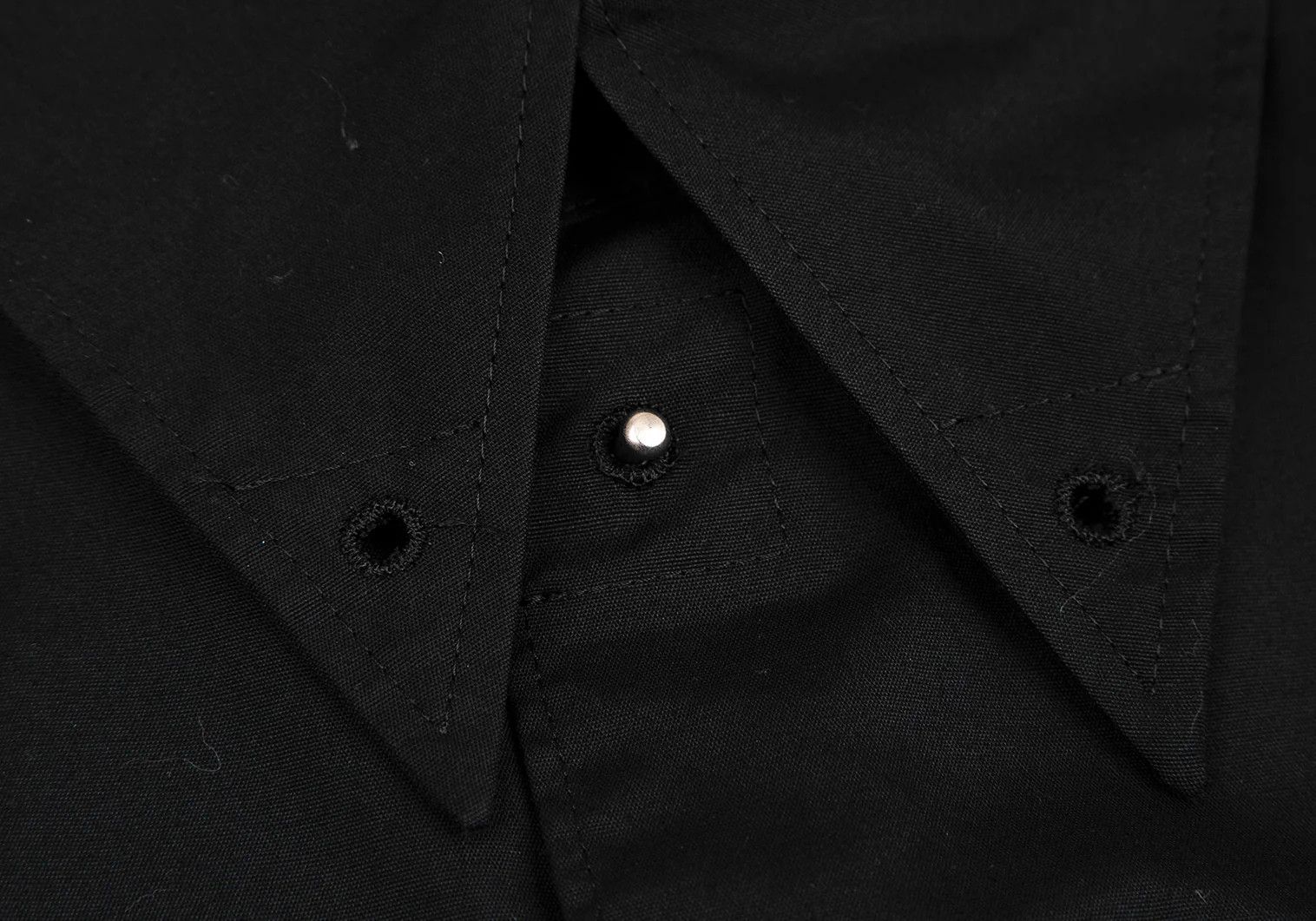 Jean Paul Gaultier Cotton Broad Shirt with Grommet Buttons in Black 48 Size US M / EU 48-50 / 2 - 6 Thumbnail