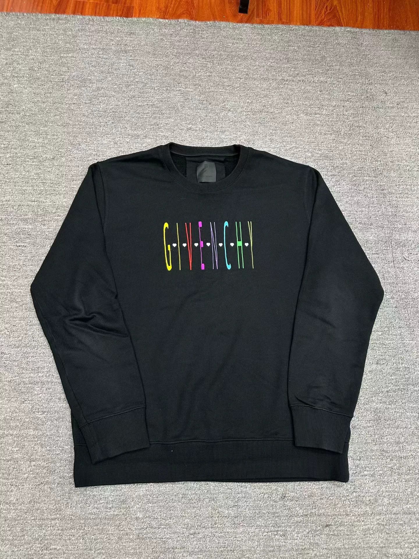 Givenchy Givenchy New Rainbow Letter Embroidery Sweater XL Size US XL / EU 56 / 4 - 1 Thumbnail