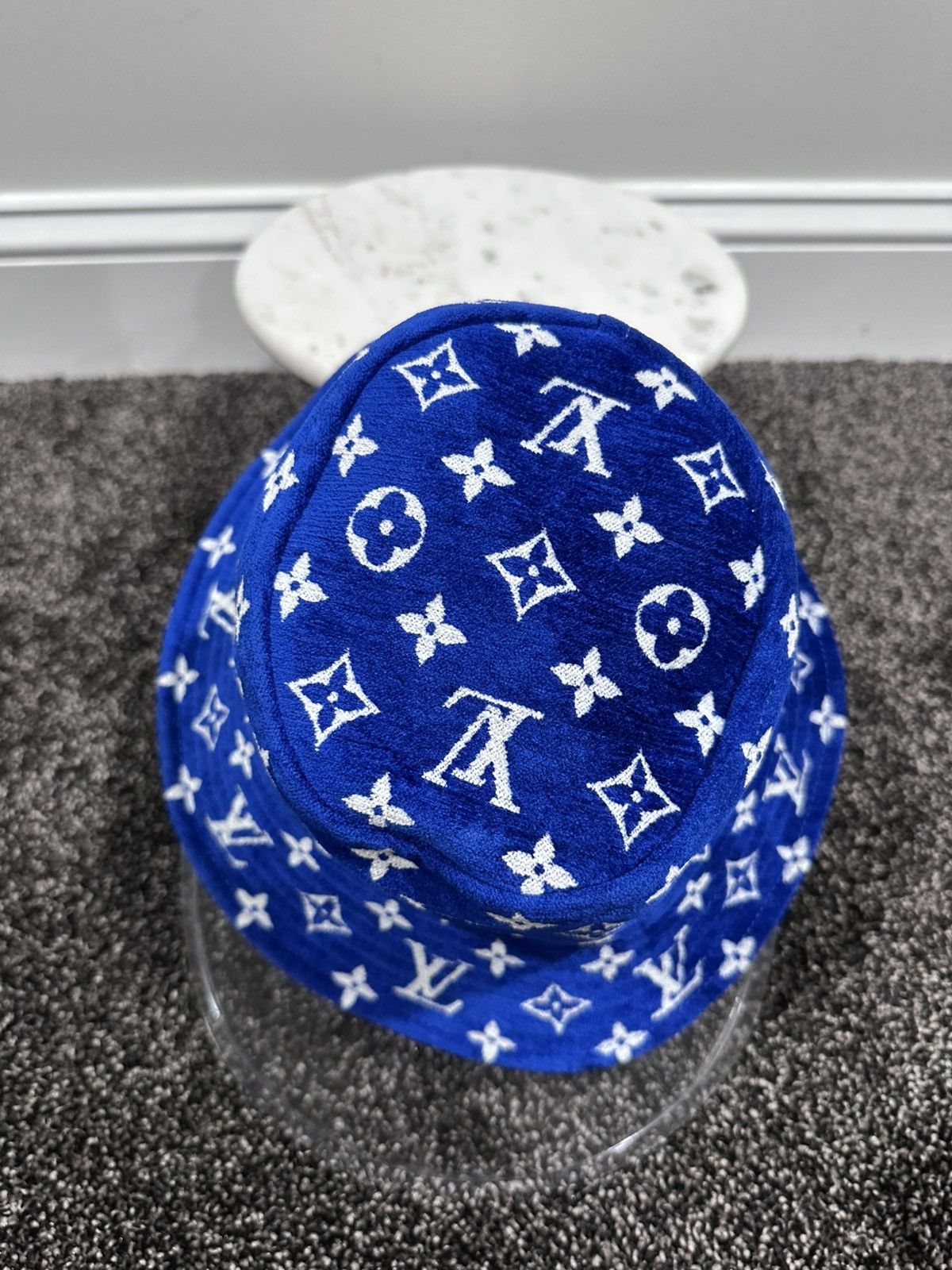 Louis Vuitton Louis Vuitton SS22 LV Monogram Blue White Velvet Bucket Hat Size ONE SIZE - 5 Thumbnail