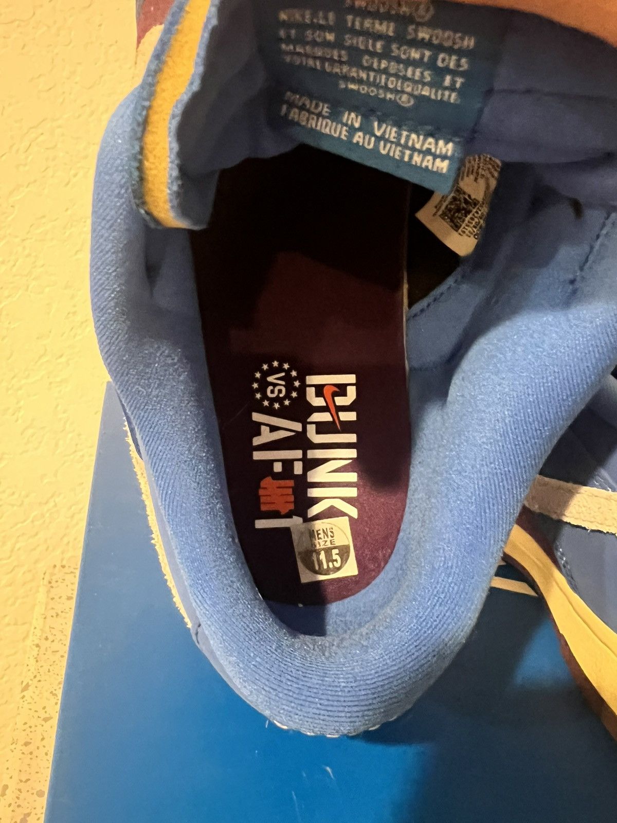 Nike × Undefeated Nike dunk low sp undefeated 5 Size US 11.5 / EU 44-45 - 7 Thumbnail