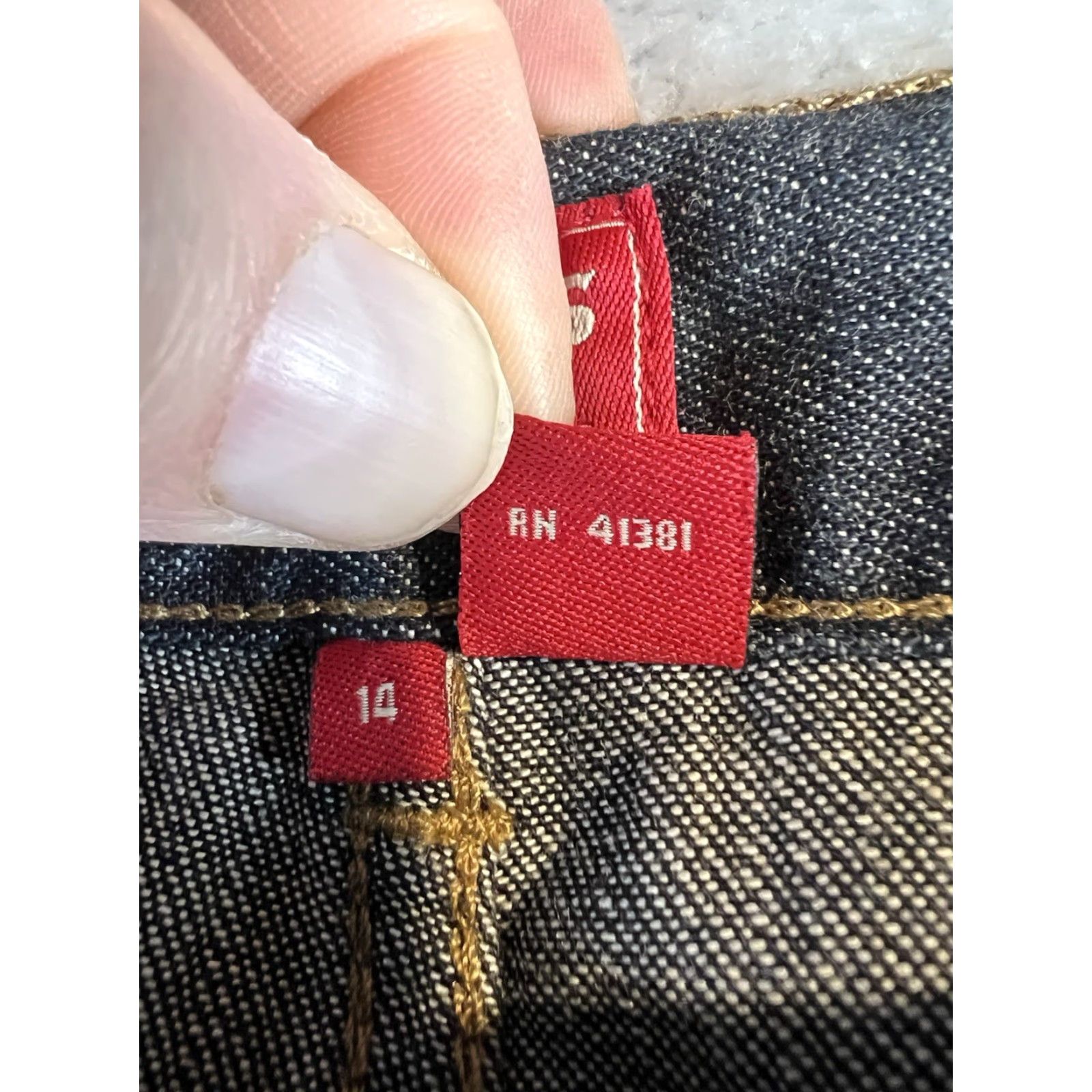 Chaps Chaps Jeans Womens 14 Denim 36x29.25 Blue Dark Wash Preppy Straight 5-Pocket Design Regular Jeans Womens Size 36" / US 14 / IT 50 - 4 Thumbnail