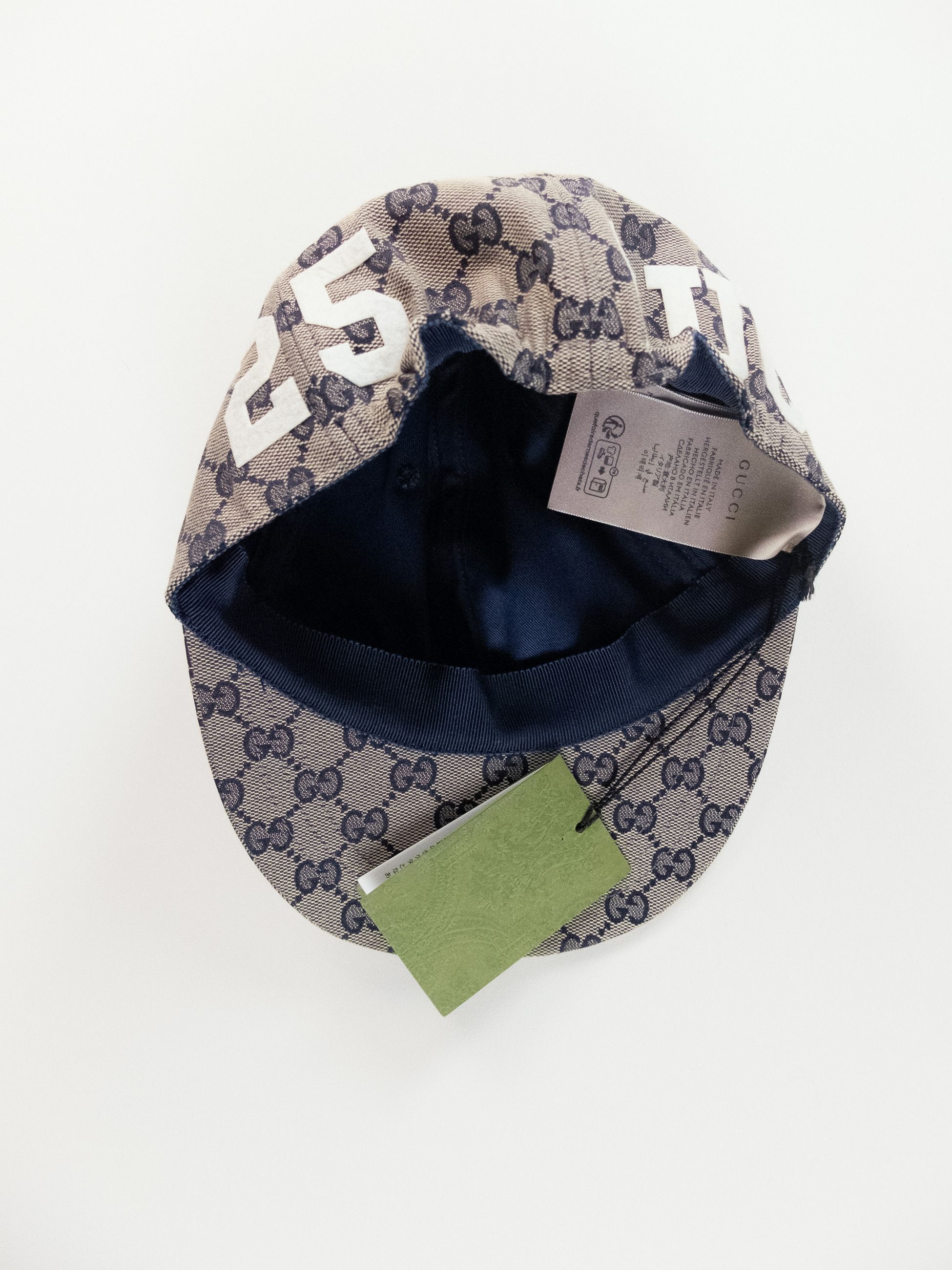 Gucci GUCCI gray GG Web logo canvas baseball cap Medium NWT Size ONE SIZE - 9 Thumbnail
