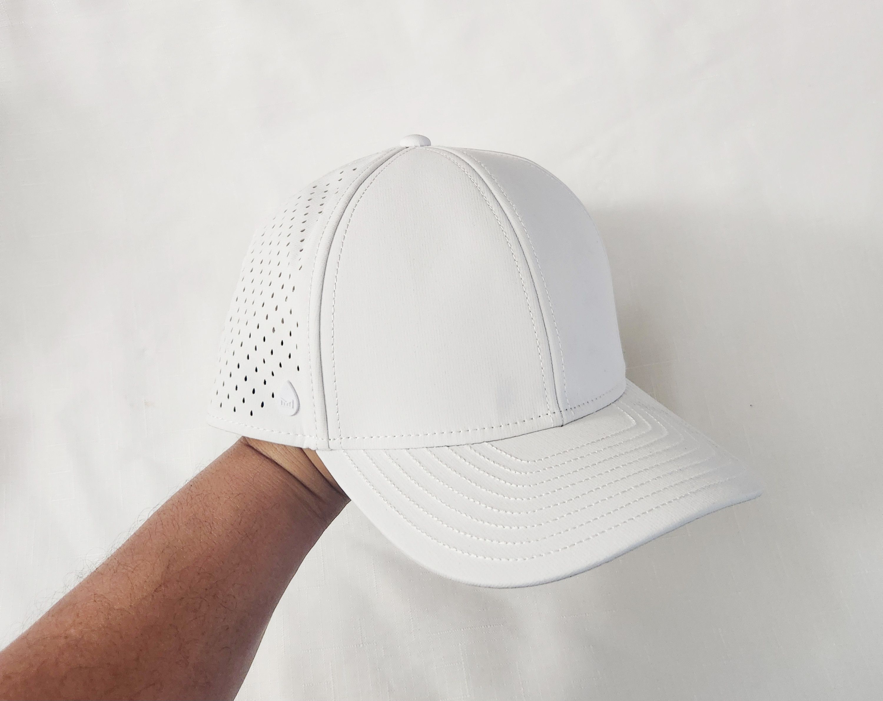 melin MELIN A-Game Hydro Small White Hat Snapback *Company logo Size ONE SIZE - 1 Thumbnail