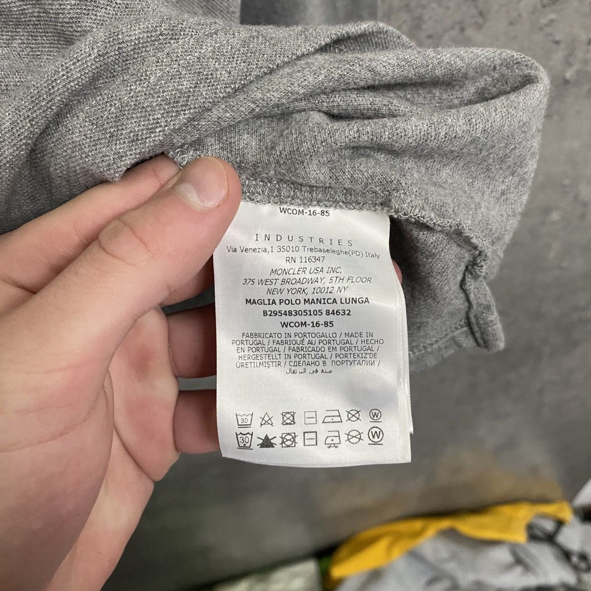 Moncler Moncler Polo Long Sleeve Size US XXS / EU 40 - 9 Thumbnail