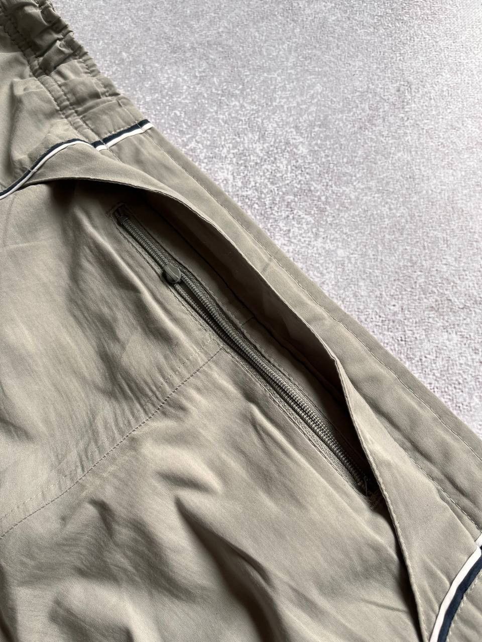 Nike × Vintage Vintage Nike Baggy Nylon Trackpants Y2K XL Size US 36 / EU 52 - 6 Thumbnail