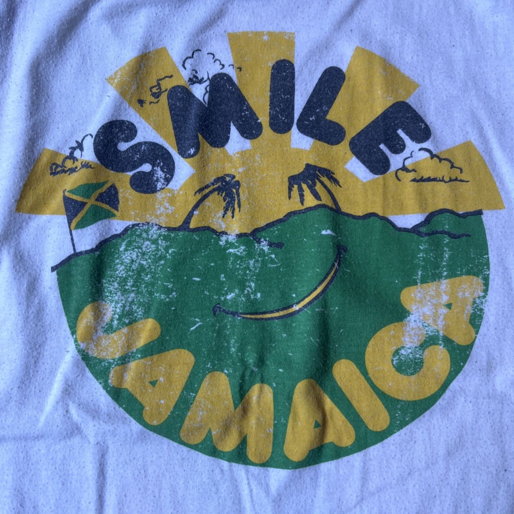 Billabong VINTAGE Bob Marley x Billabong Reggae Sun ‘Smile Jamaica’ Tank Top Shirt Small White Men Tank Top Shirt XS? Size US S / EU 44-46 / 1 - 2 Thumbnail