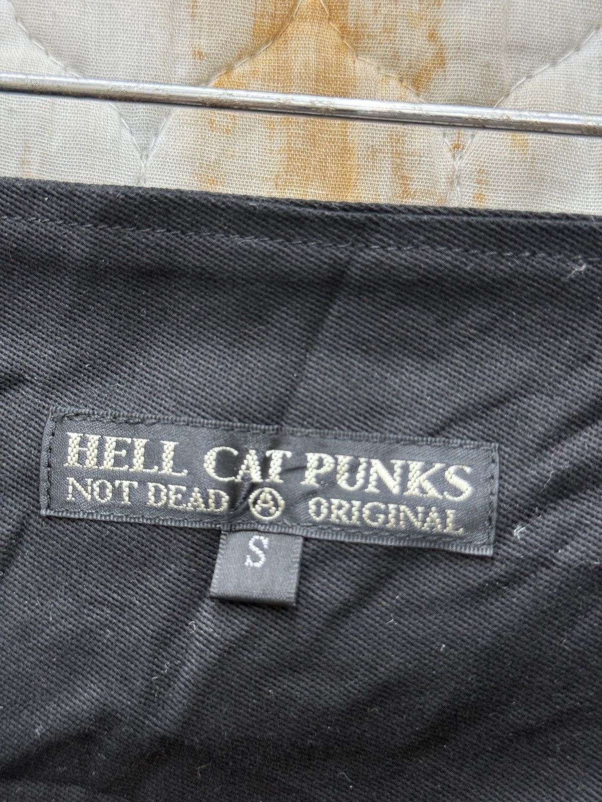 Seditionaries 🔥🔥🔥ARCHIVE HELL CAT PUNKS PLEATED SKIRTS Size 30" / US 8 / IT 44 - 4 Thumbnail