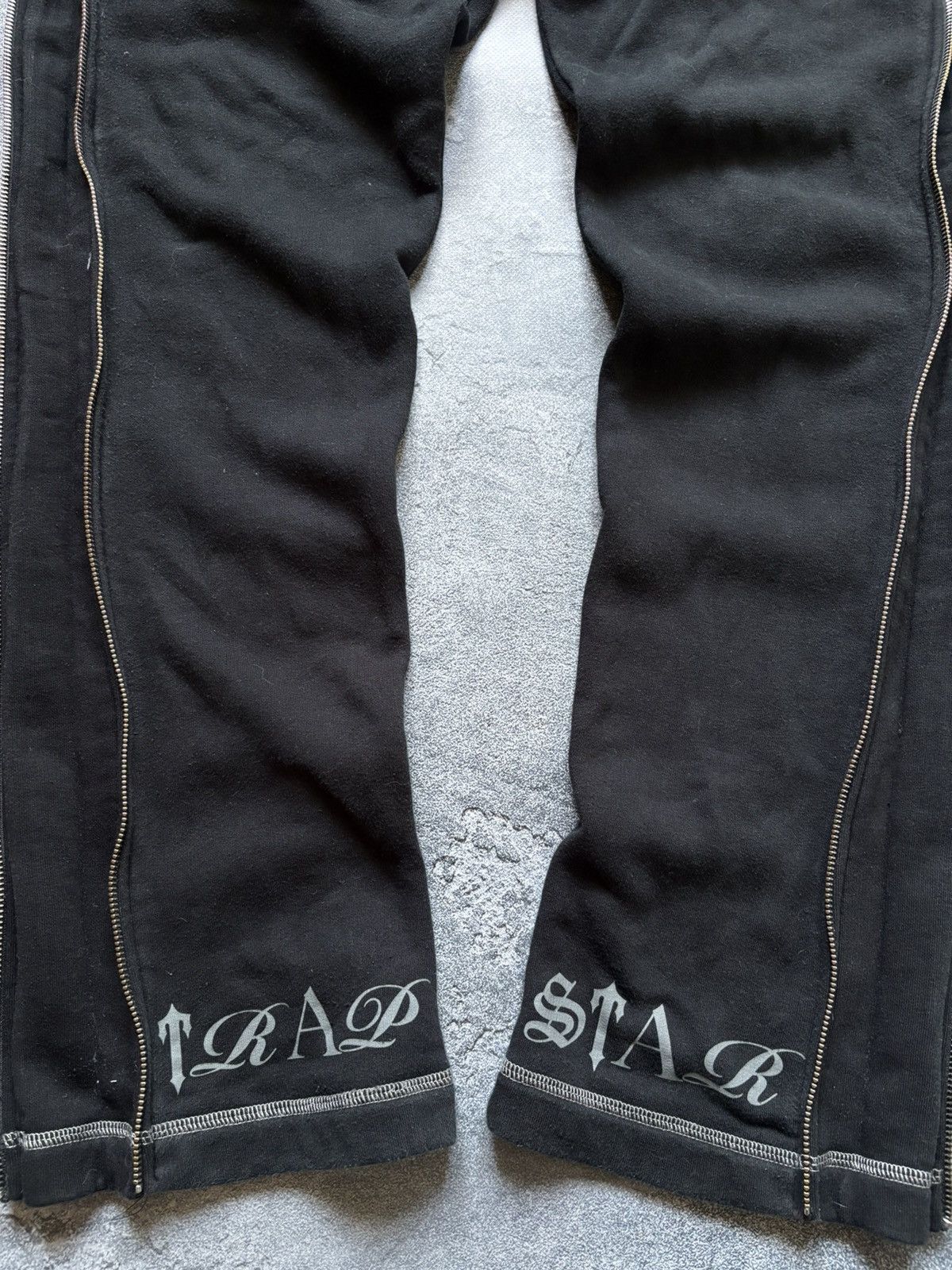 Trapstar London Trapstar London Drill Y2K Script Logo Zippered Sweatpants Size 27" / US 4 / IT 40 - 3 Thumbnail