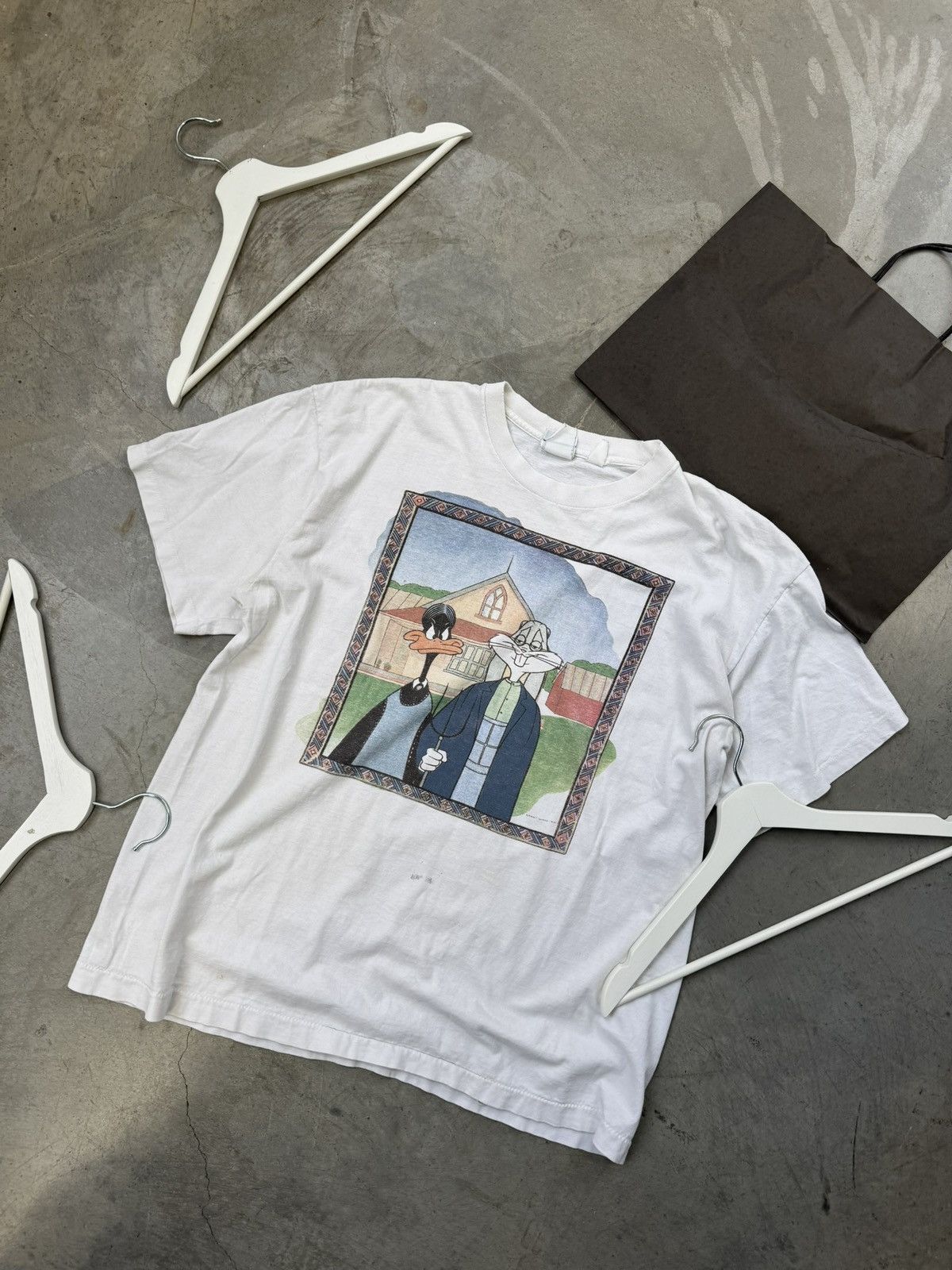 Cartoon Network Vintage 90s Looney Tunes American Gothic Art Tee Rare Size US XL / EU 56 / 4 - 1 Thumbnail