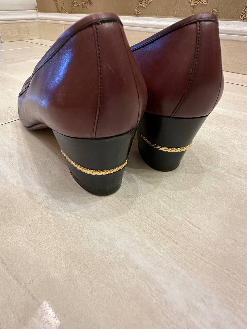 Gucci × Vintage Gucci Loafer Pumps Horse Bit Heel Vintage Burgundy EU 40 Size US 10 / IT 40 - 6 Thumbnail