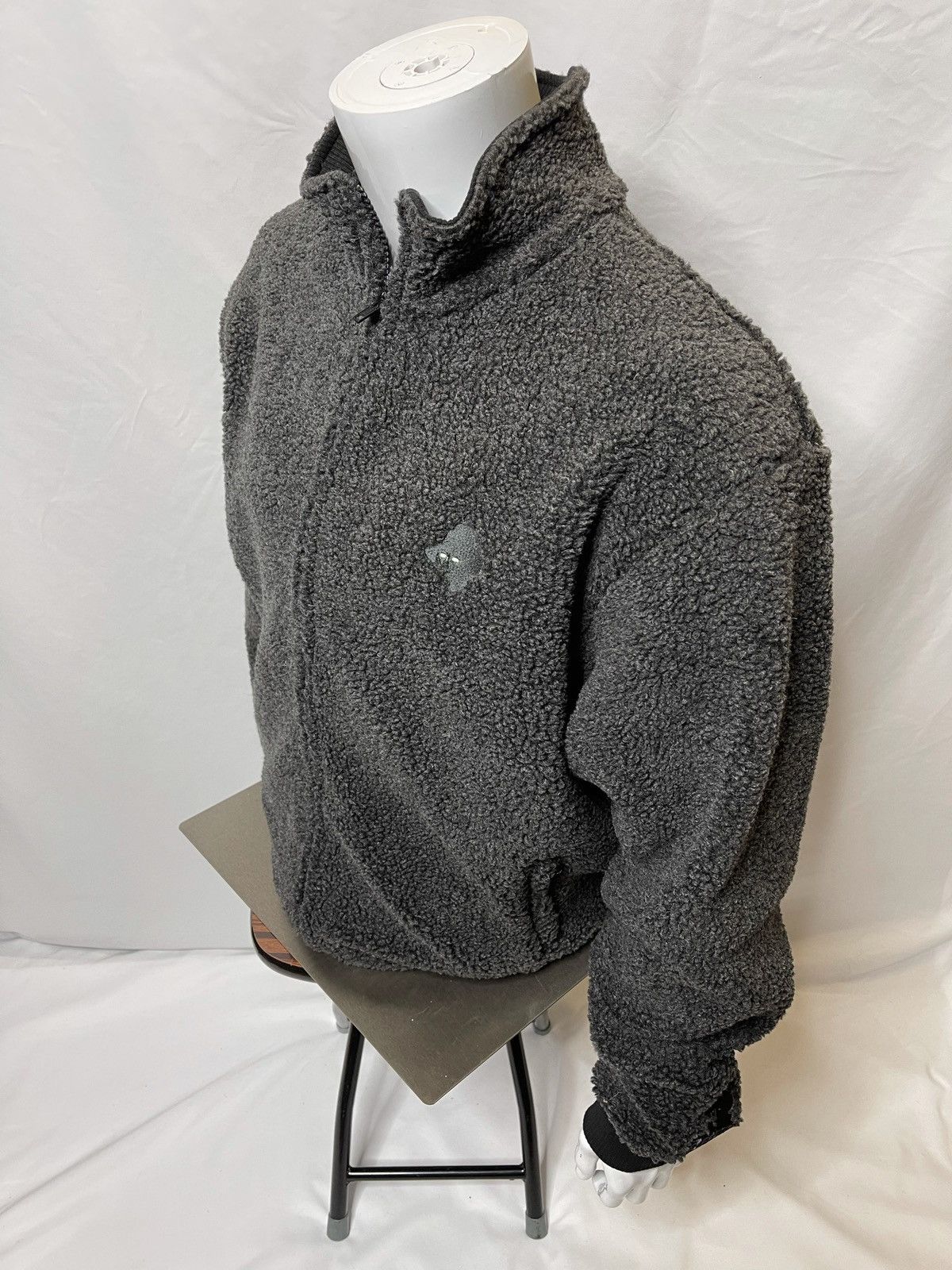 Other nike sb Huf undefeated jacket boogieman supreme jordan yeezy Size US XL / EU 56 / 4 - 4 Thumbnail