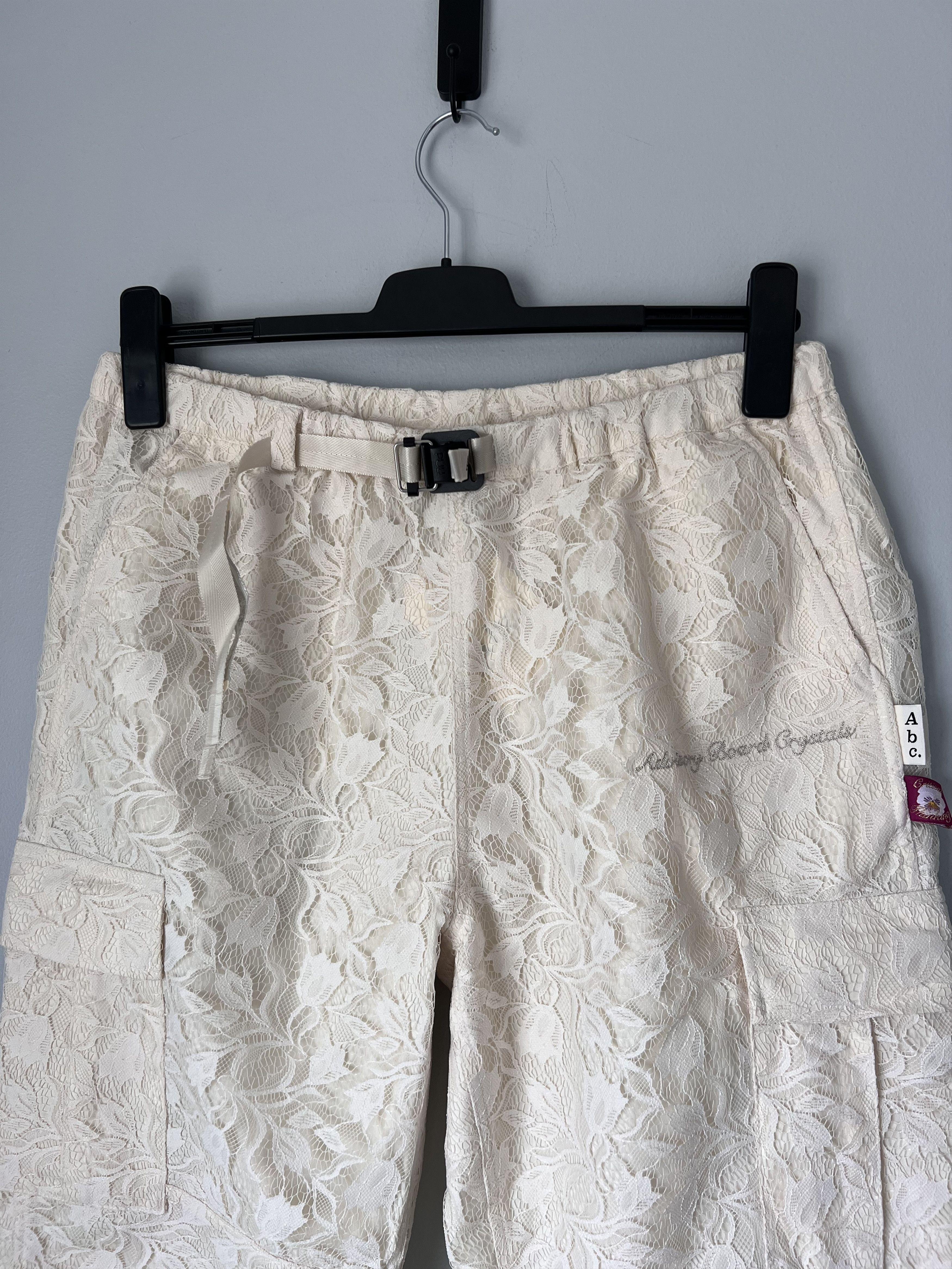 Advisory Board Crystals Advisory Board Crystals Pacifist BDU Cargo Pants in White Size US 34 / EU 50 - 2 Thumbnail