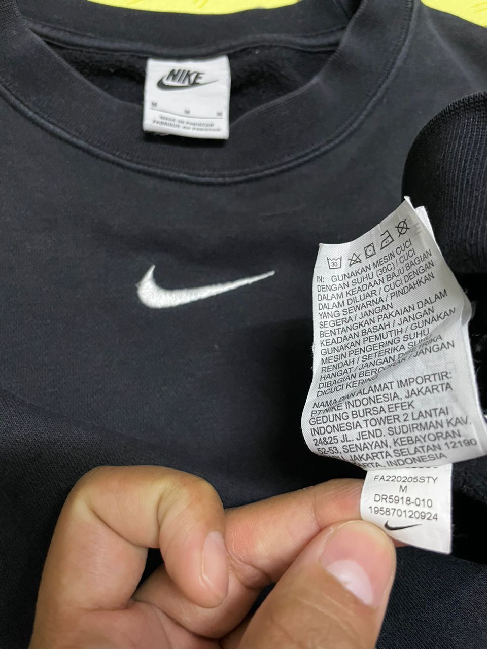 Nike × Vintage Nike Center Sweatshirt Cropped Top Size M / US 6-8 / IT 42-44 - 7 Thumbnail