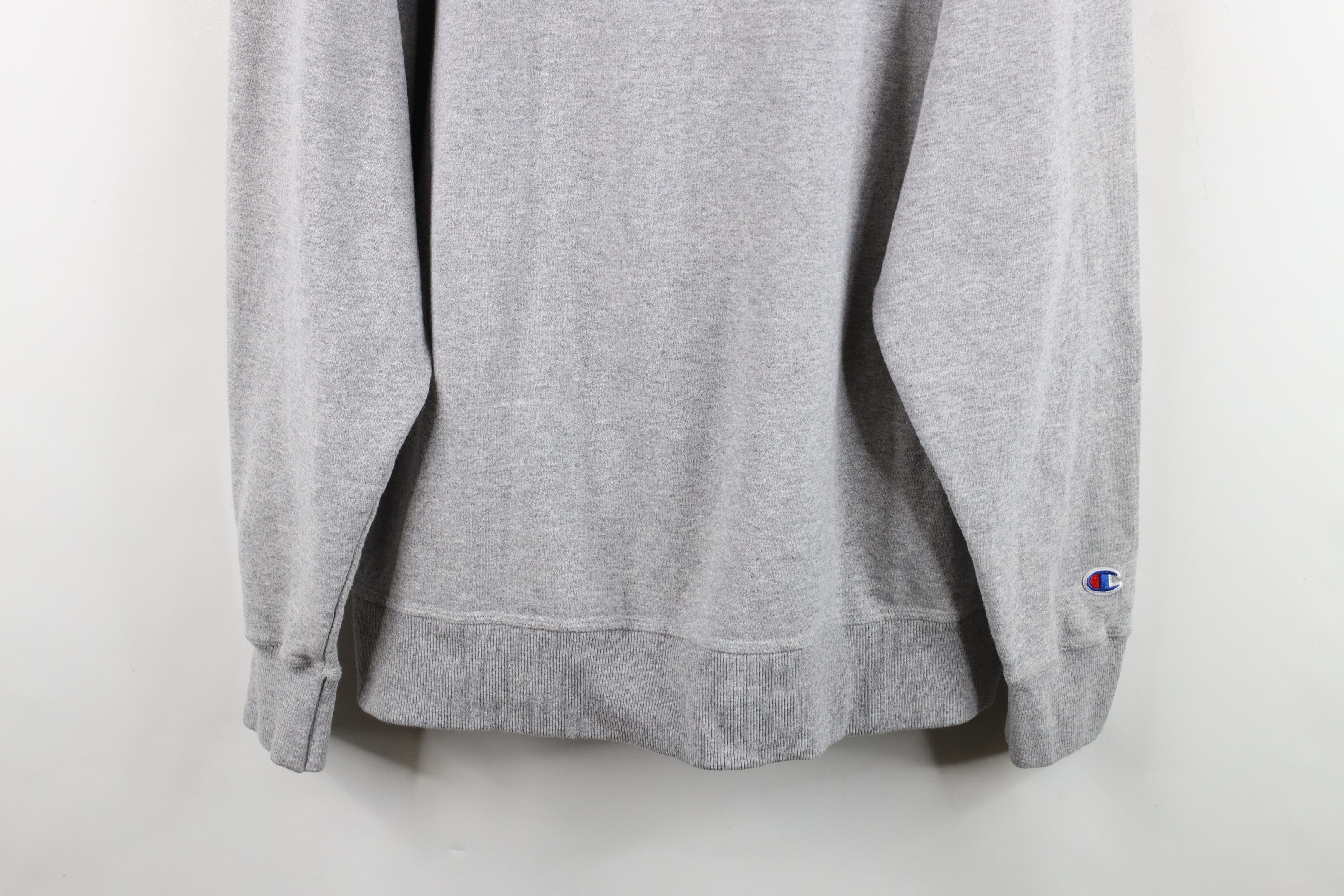 Champion Vintage Y2K Champion Monochrome Classic Crewneck Sweatshirt Size US XXL / EU 58 / 5 - 3 Thumbnail