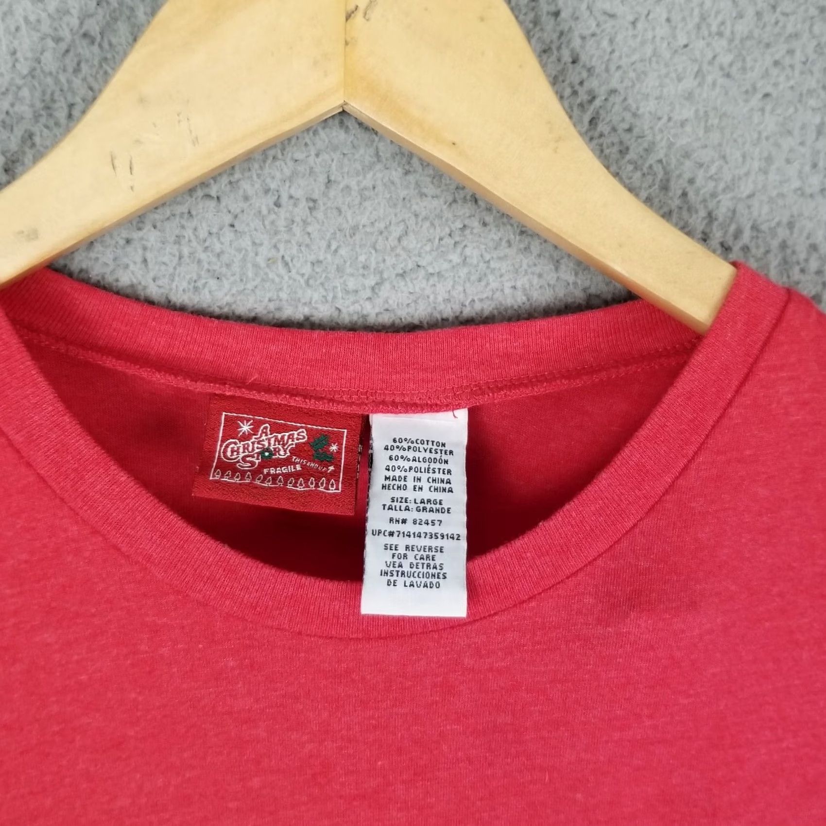 Vintage A Christmas Story Shirt Women L Red Shoot Your Eye Out Movie Shirt Size L / US 10 / IT 46 - 3 Thumbnail