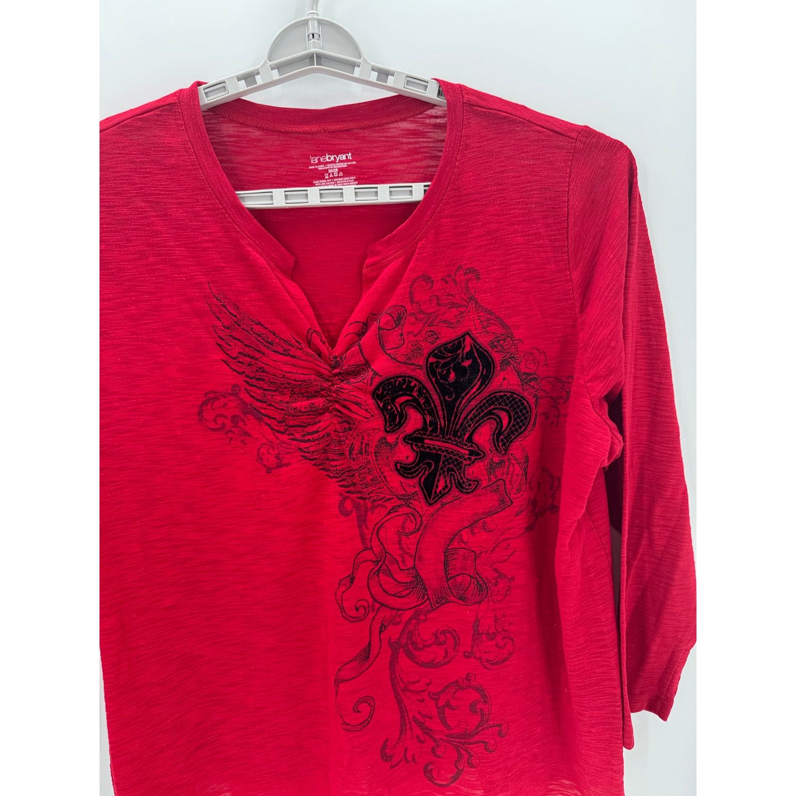 Other Lane Bryant True Y2K V-neck 3/4 sleeves fleur-de-lis wings Size 3XL / US 20-22 - 5 Thumbnail
