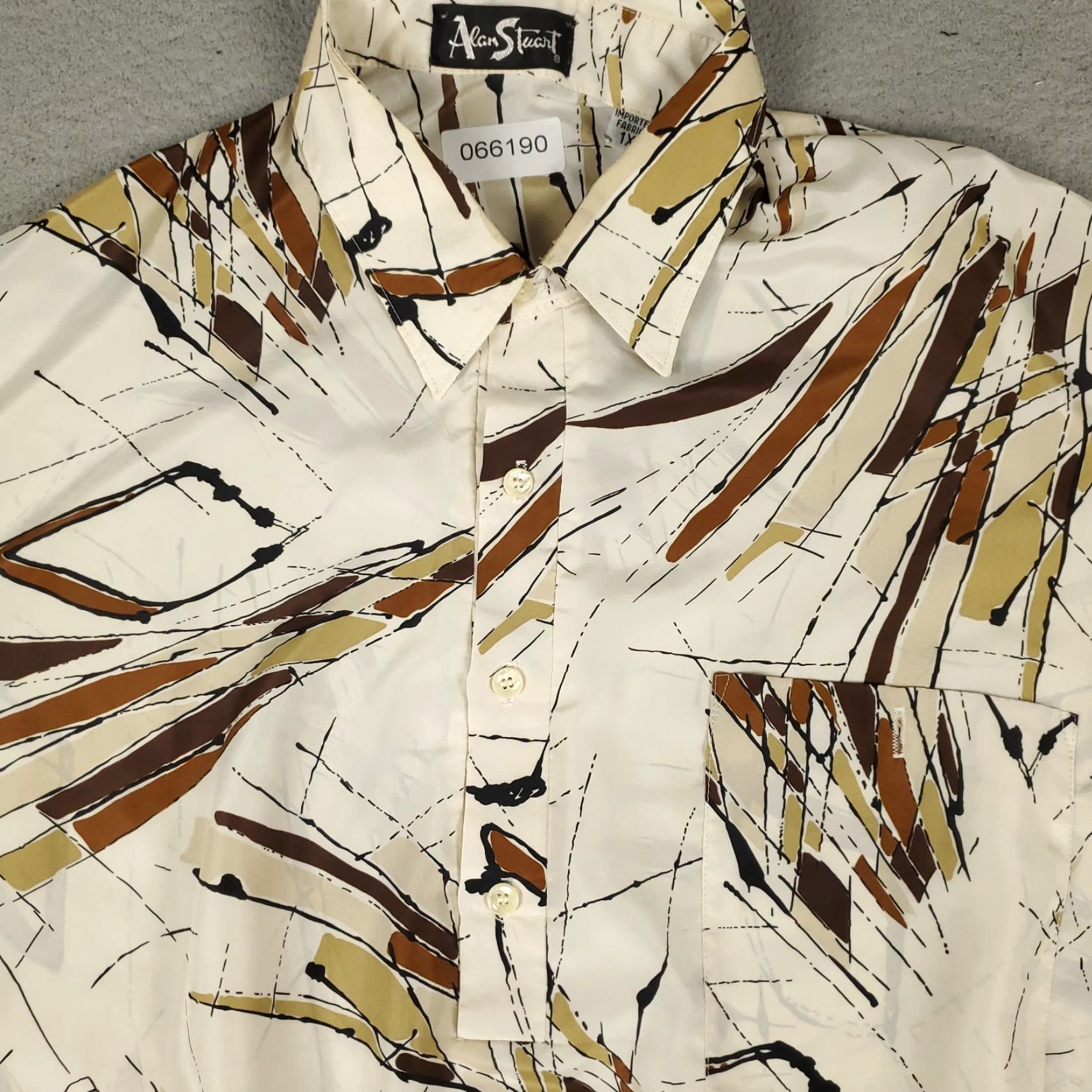Vintage VINTAGE Alan Stuart Polo Shirt Mens 1X Beige Abstract Short Sleeve Shirt Size US XL / EU 56 / 4 - 2 Thumbnail