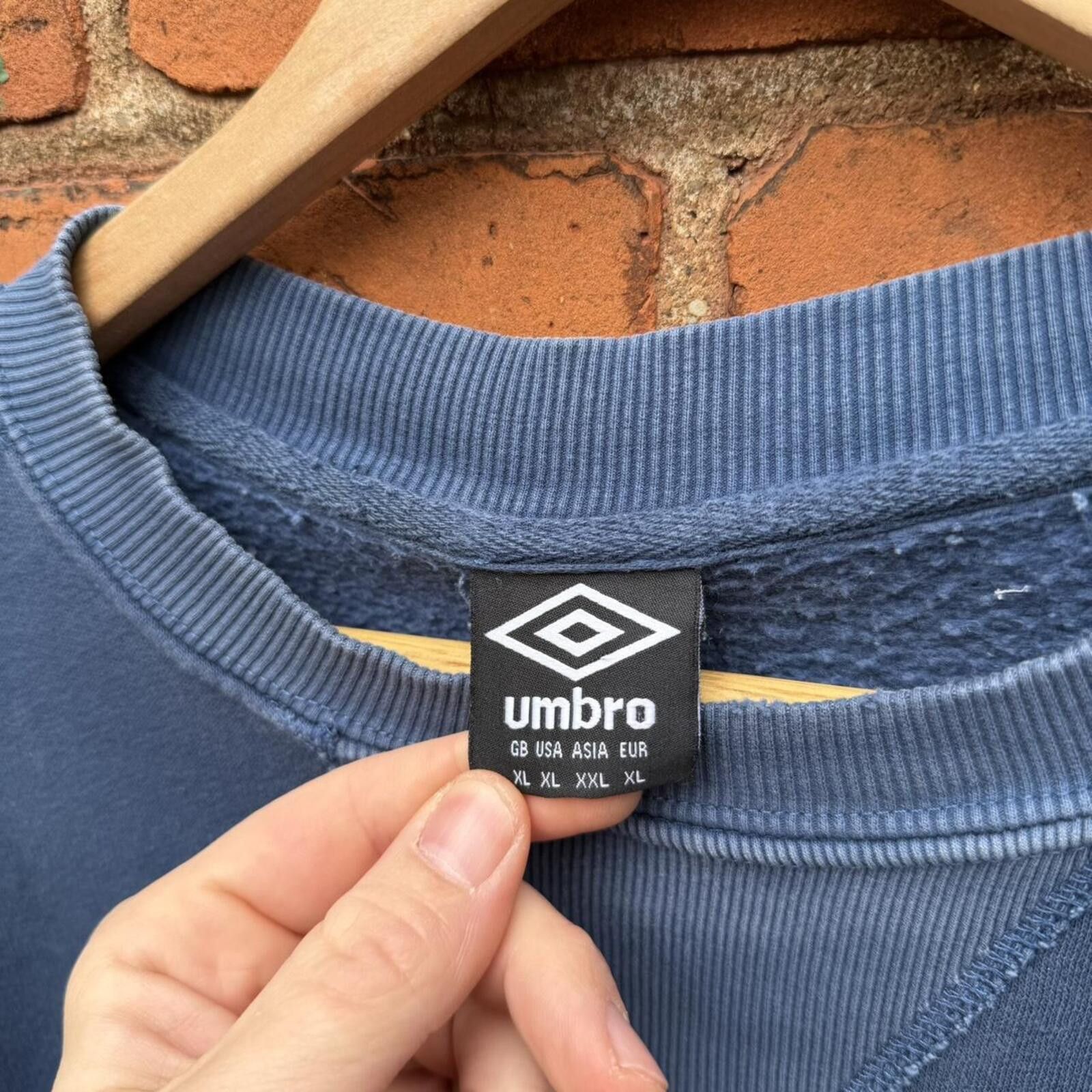 Umbro vintage Umbro crewneck sweatshirt 00s XL Size US XL / EU 56 / 4 - 6 Thumbnail