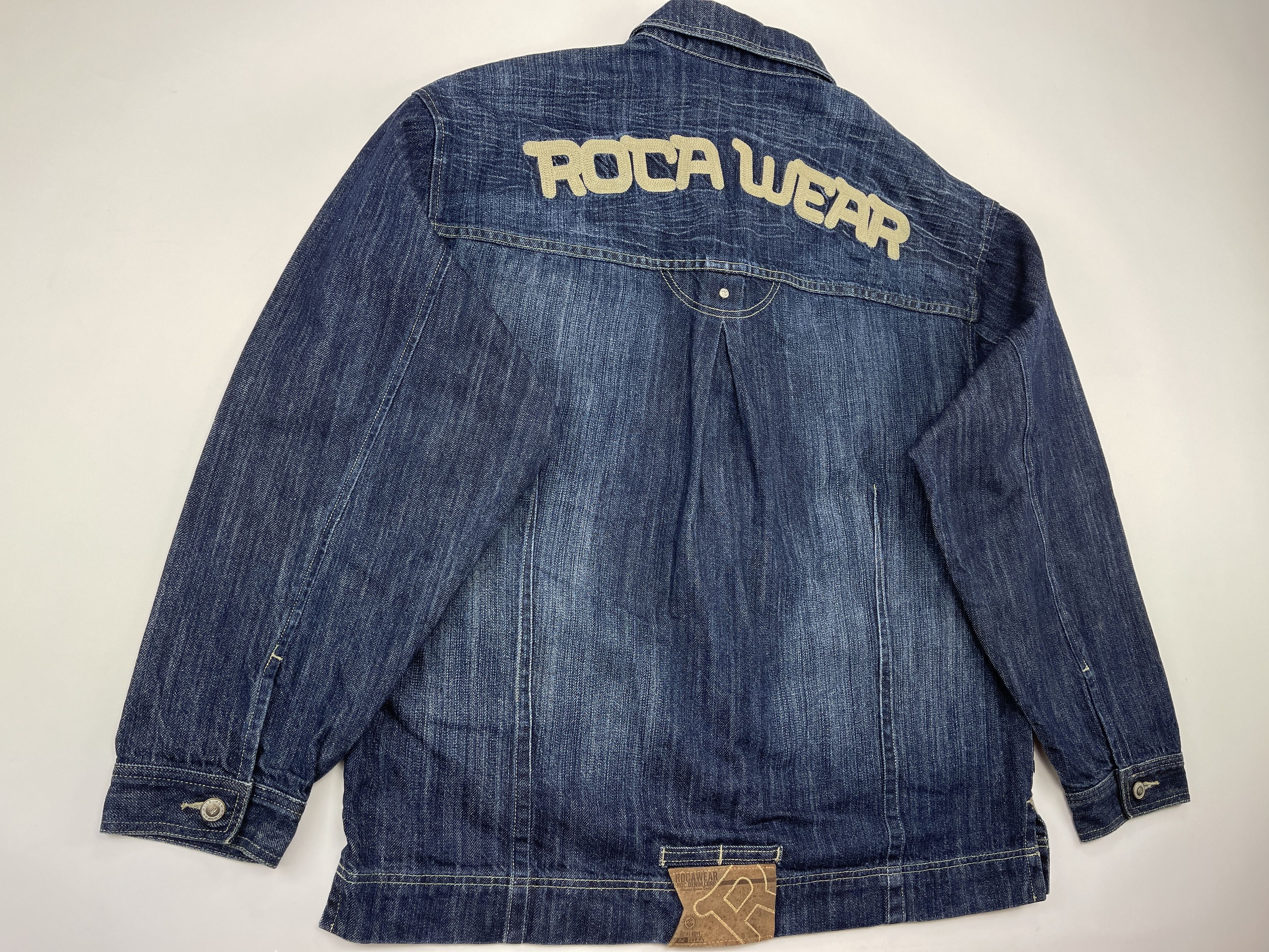Rocawear Rocawear jacket, blue, vintage Roca Wear denim jacket, 90s L Size US L / EU 52-54 / 3 - 3 Thumbnail