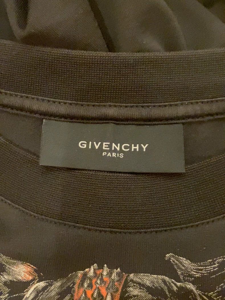 Givenchy Givenchy Dog Head Collar Neck T-Shirt Size US XS / EU 42 / 0 - 5 Thumbnail