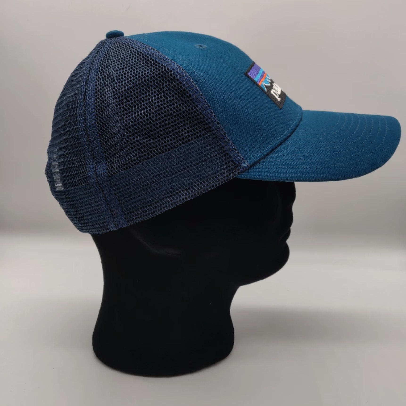 Patagonia Patagonia Hat Mens Trucker Navy P-6 Logo Mid Crown 2017 Baseball Cap Adjustable Breathable One Size Men Navy Patagonia Trucker Hat 2017 Mens Size ONE SIZE - 6 Thumbnail