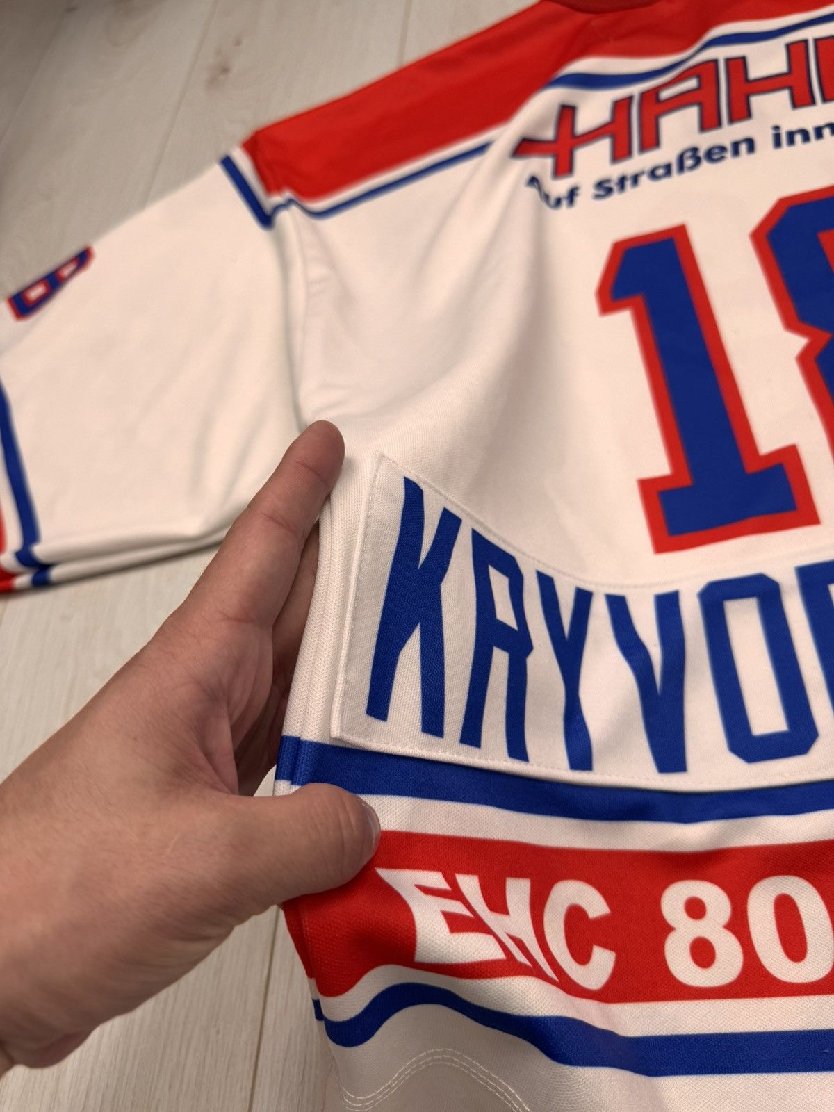 NHL MATCHWORN 2000s Nurnberg Ice Tigers KRYVORUTSKYY #18 Jersey Size US M / EU 48-50 / 2 - 13 Thumbnail