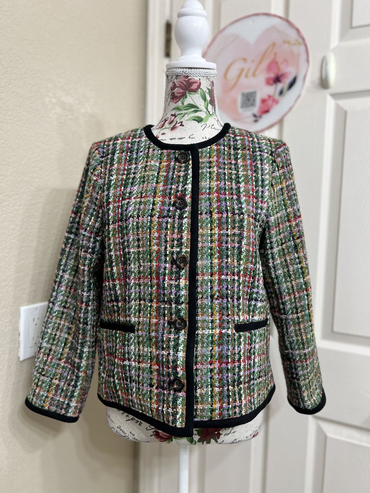 Ann Taylor Ann Taylor Multicolor Tweed Jacket with Black Trim size 8P Size M / US 6-8 / IT 42-44 - 1 Thumbnail